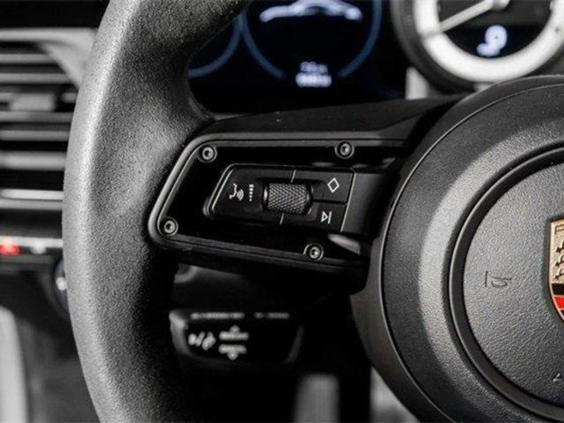 mph038_2793661499_TA_Yp_NWY_Us_S_Ose_KVW_Ukponqdg_i0_a4173dcf62