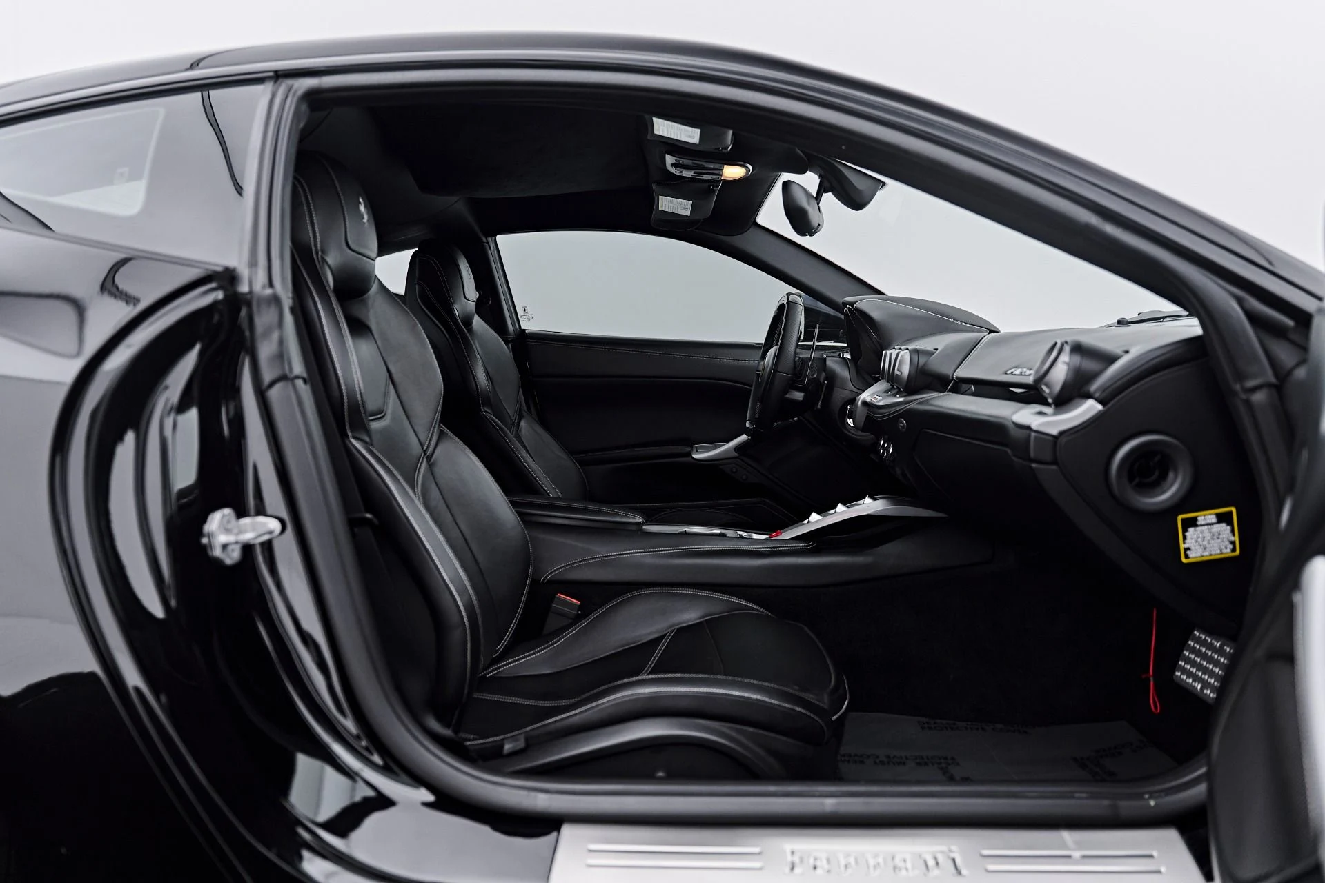 mph038_2795907954_Used_2015_Ferrari_F12_Berlinetta_1790206535_027179e323