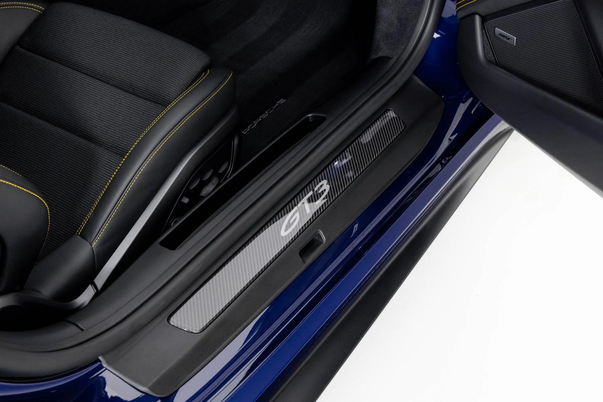 mph038_2796651328_Used_2022_Porsche_911_GT_3_Touring_1764706403_1489d36ff2