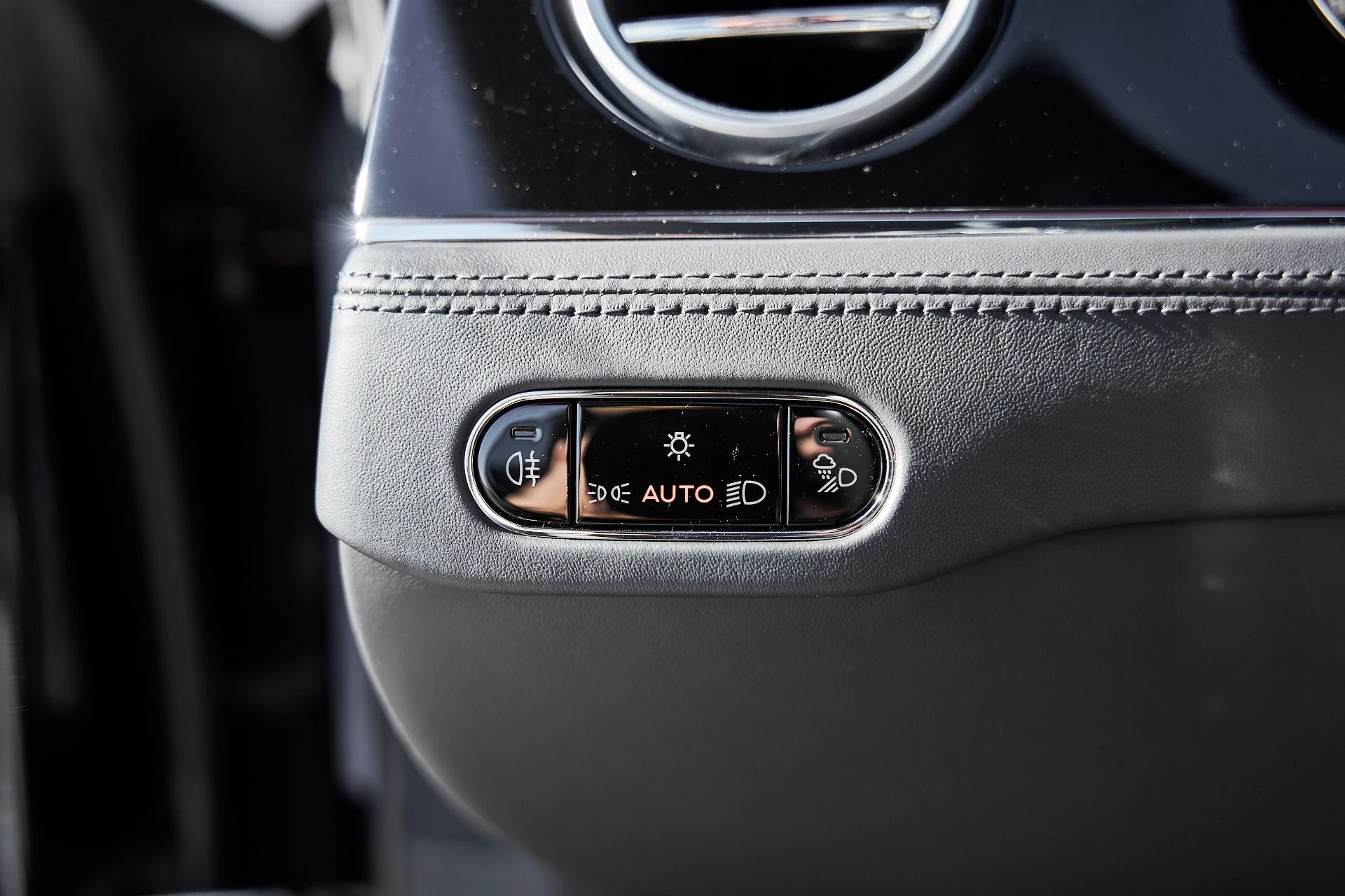 mph038_2800973741_Used_2021_Bentley_Continental_GT_V8_1768615503_f6c69aabe7