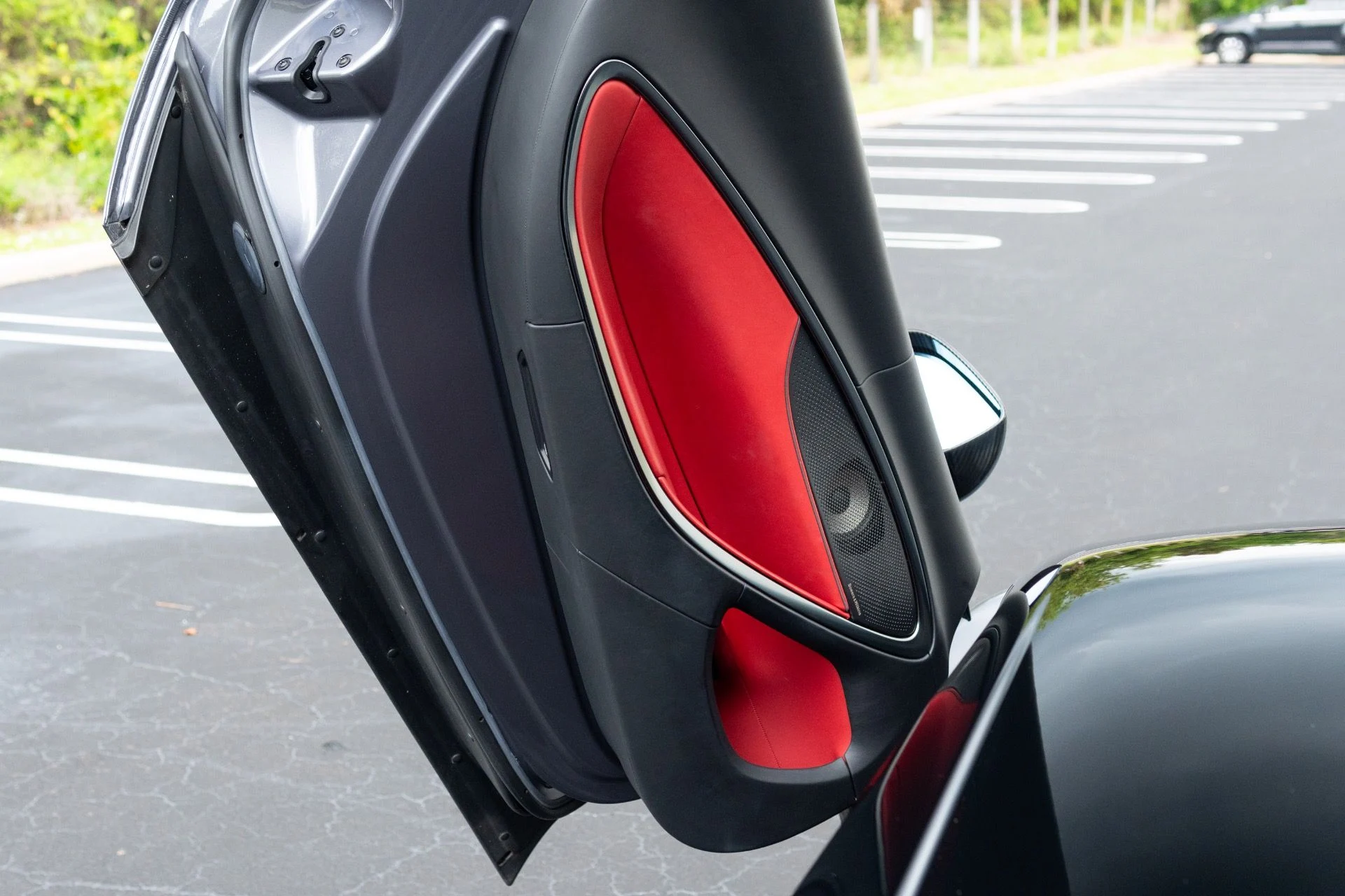 mph038_2807525362_Used_2023_Mc_Laren_Artura_1776712926_8dcaa708d1