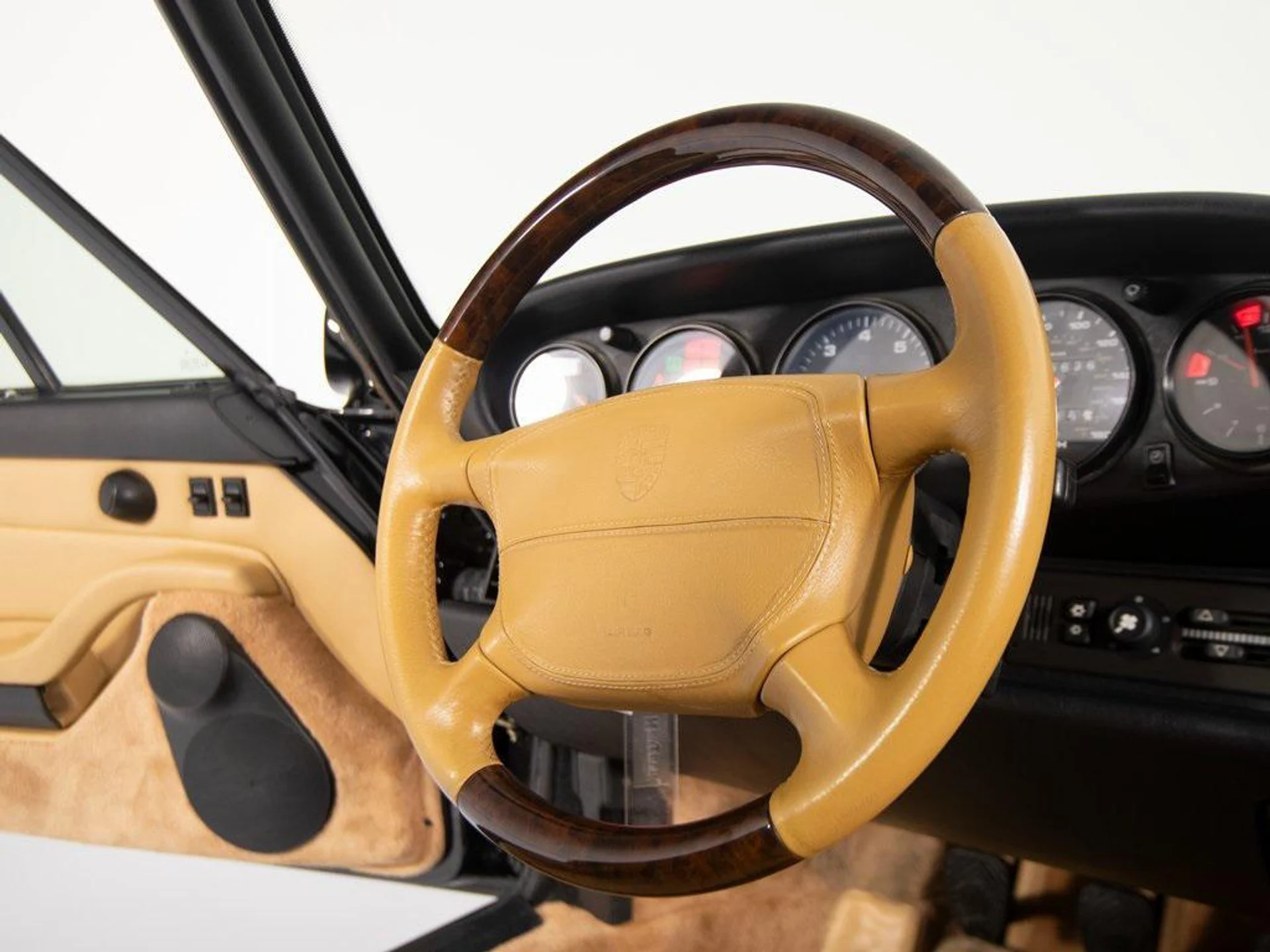 mph038_2817195871_Vw7_Z3l_Mo_Wpimg_M_Xddw8_C_Gfr6_S_Dc_b8870beb54