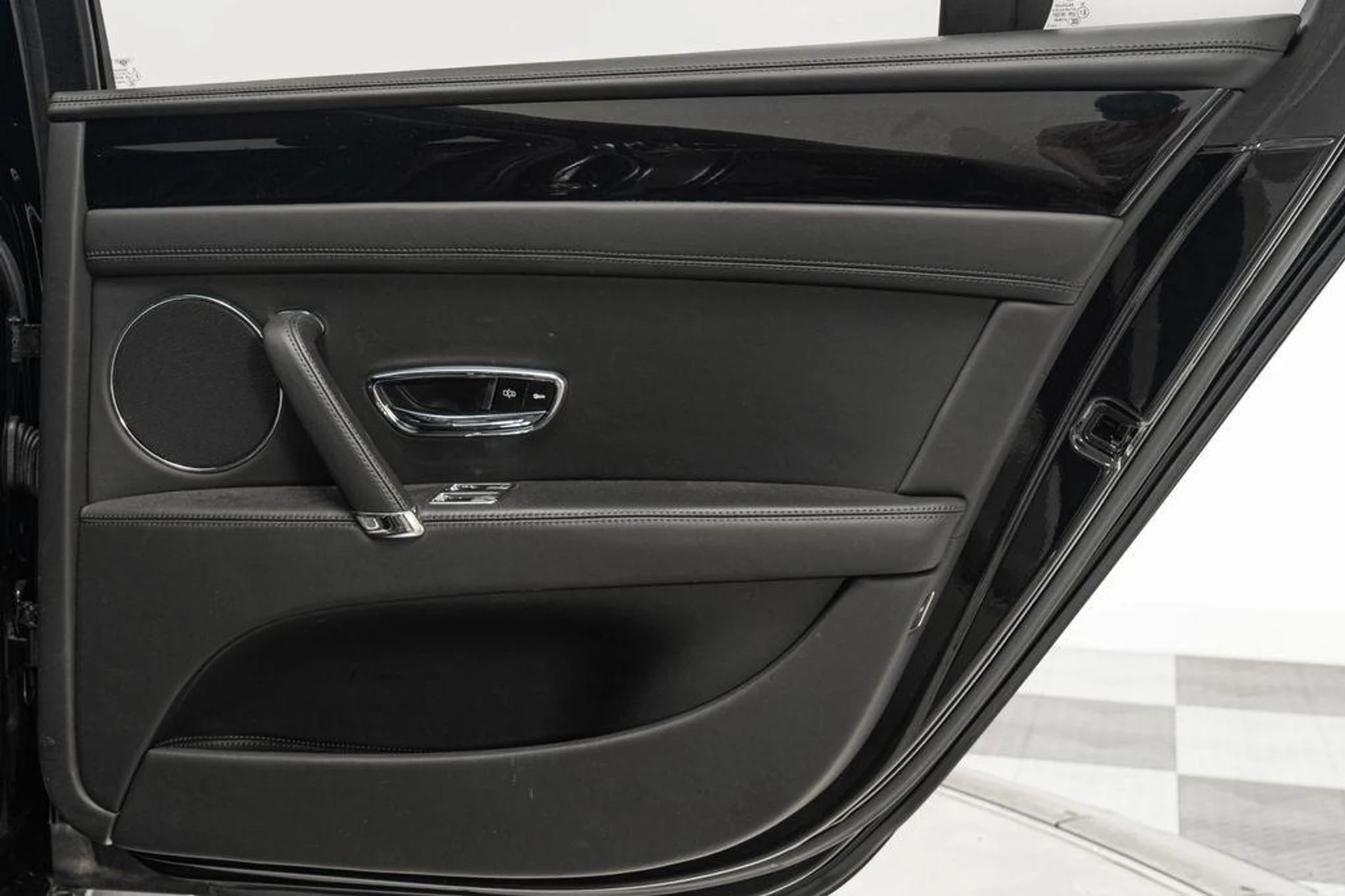 mph038_283785735_7td_V_Zrr_Z3_D0t_5_TAM_Yqv7rekr_E_67e6ffb50e