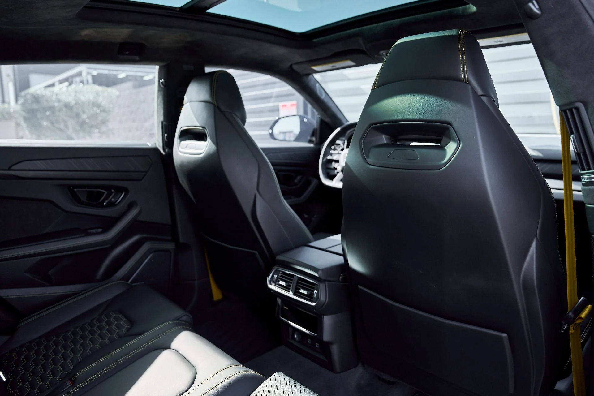 mph038_2845920731_Used_2024_Lamborghini_Urus_S_1770085882_c10a0ff623