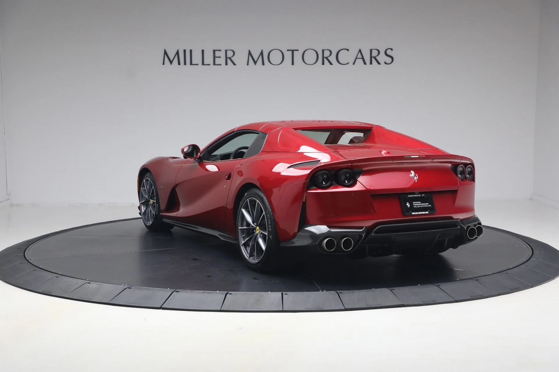 mph038_2846955423_Used_2023_Ferrari_812_GTS_1783706162_bfbfeb2600