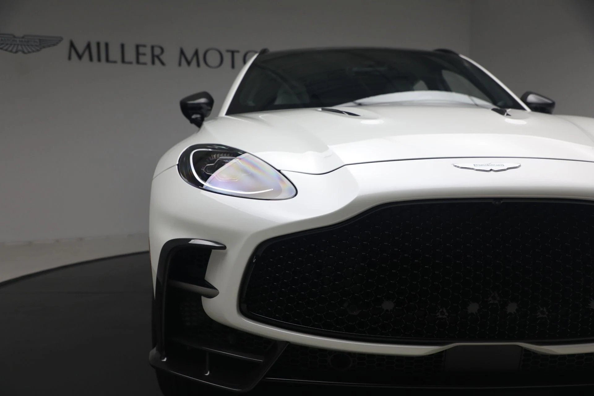 mph038_2866849070_New_2026_Aston_Martin_DBX_S_1779888036_1c422598d6
