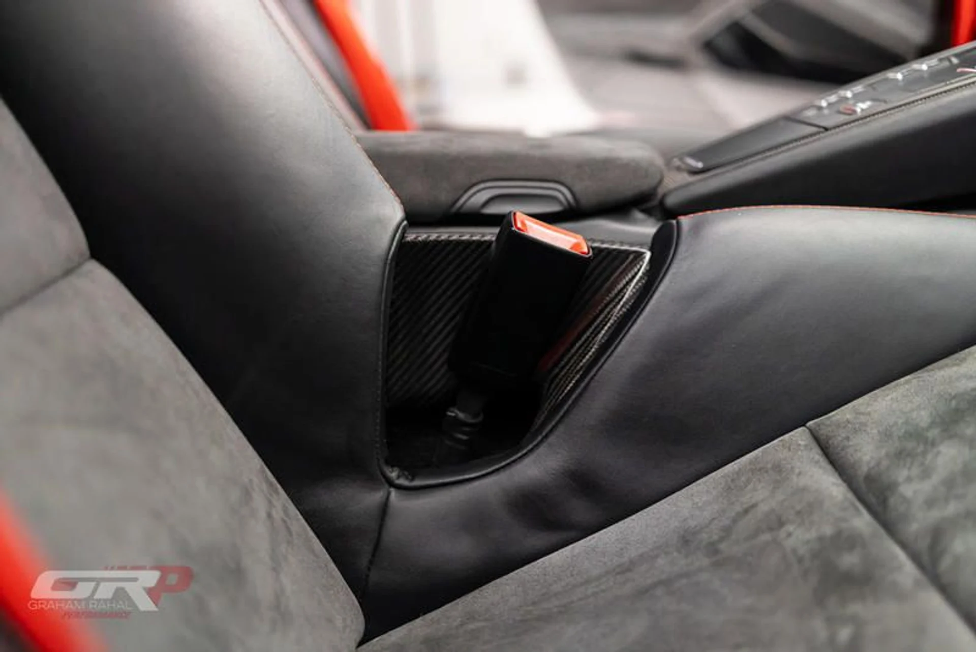 mph038_2869124045_ED_9219_CD_A0_EF_472_E_BD_83_FAF_9004_B3_DEA_3e3bb7f661