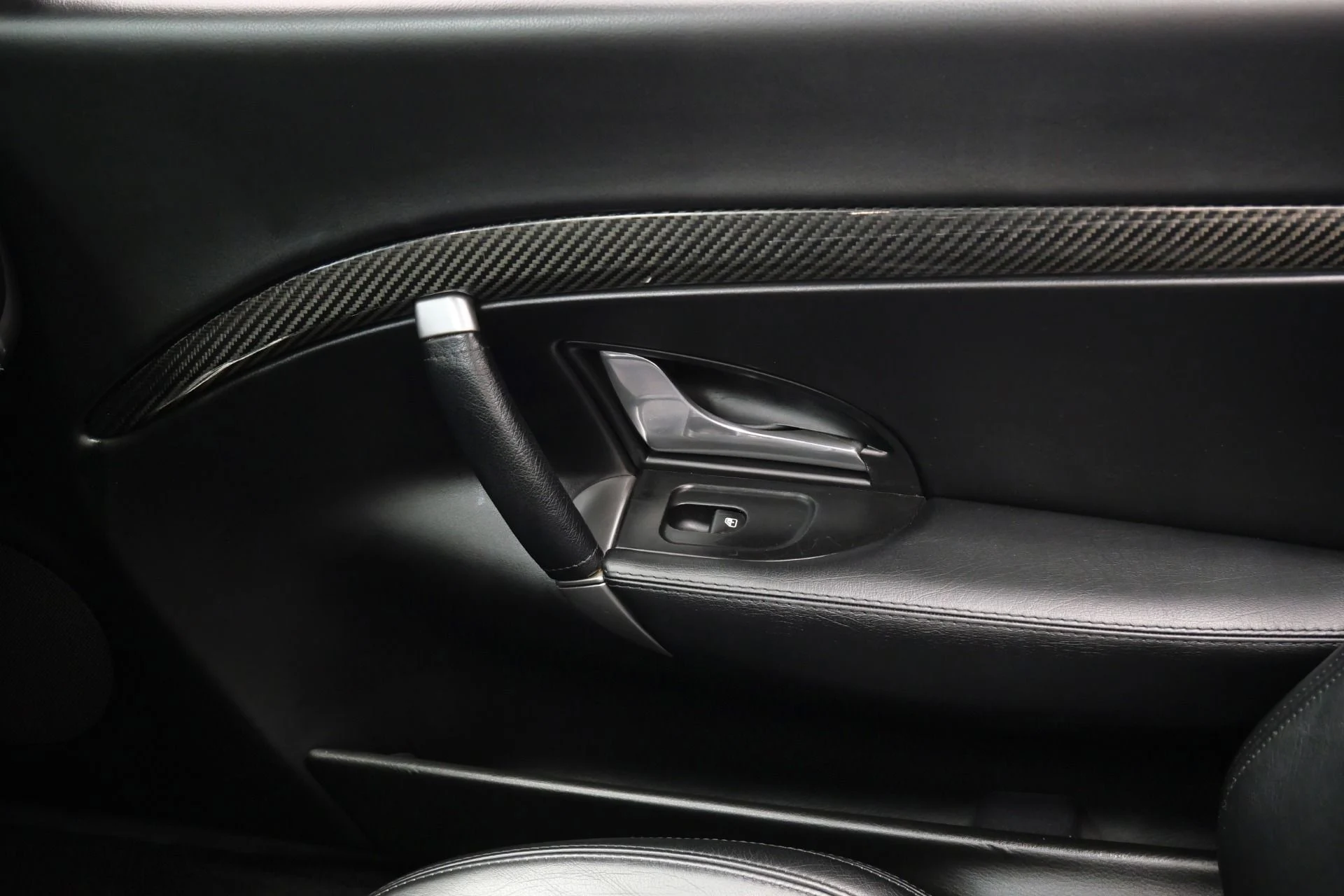 mph038_2881601420_Used_2013_Maserati_Gran_Turismo_Convertible_MC_Carbon_Fiber_Interior_Trim_Great_Sound_1773764089_8cef29c069