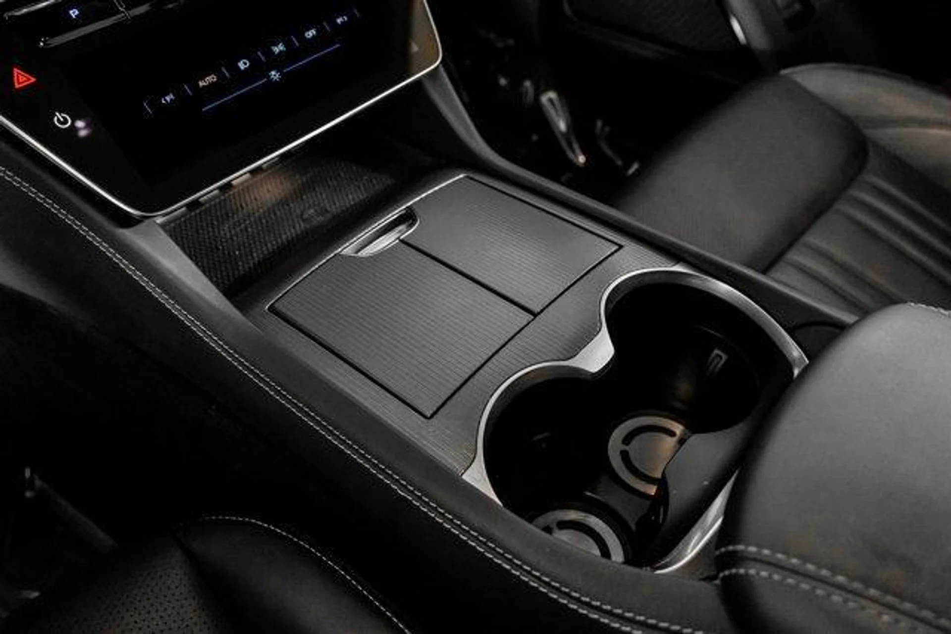 mph038_2884853360_w_Lqr9_Oc4o_Qwwf_T2tg_Sco1i_D_Hgc0_d537b71c71