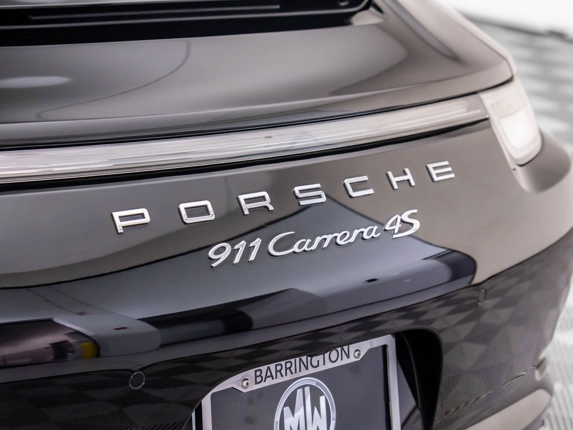 mph038_2893385477_3411be513322d154a307868fd6e36dffx_7183b98634