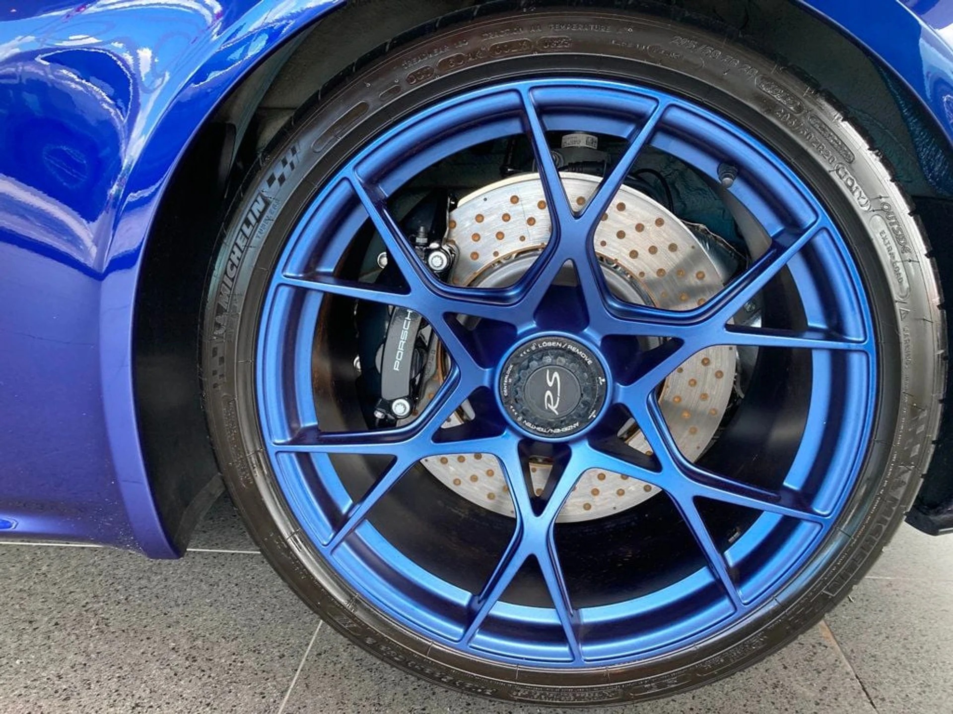 mph038_2903218893_01528e713c572a9a95ca51f071090d0a_dc9003e225