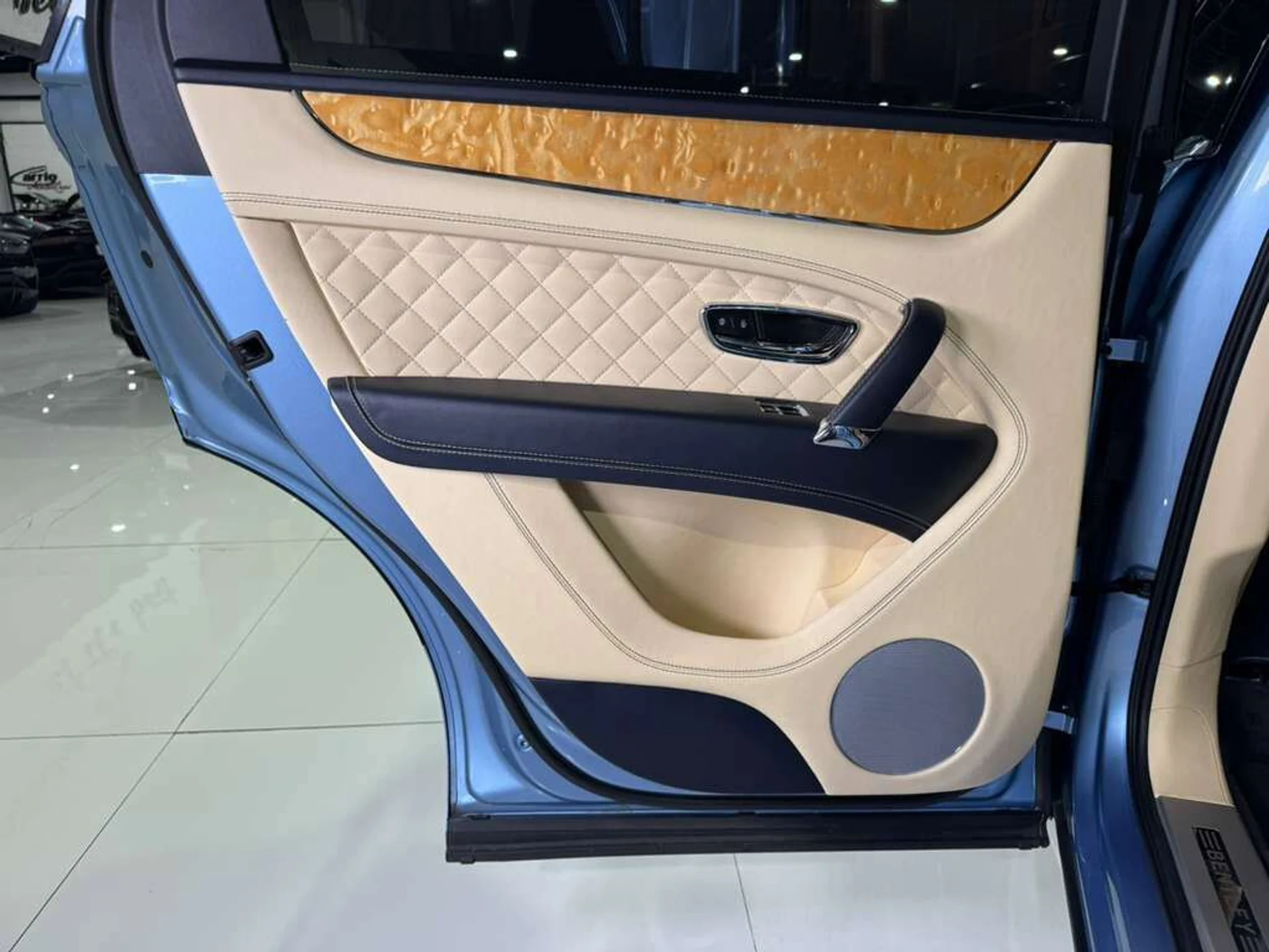 mph038_2905477552_df6914c5ba33dcf056531ae11f1a6e5a_8236a47b96