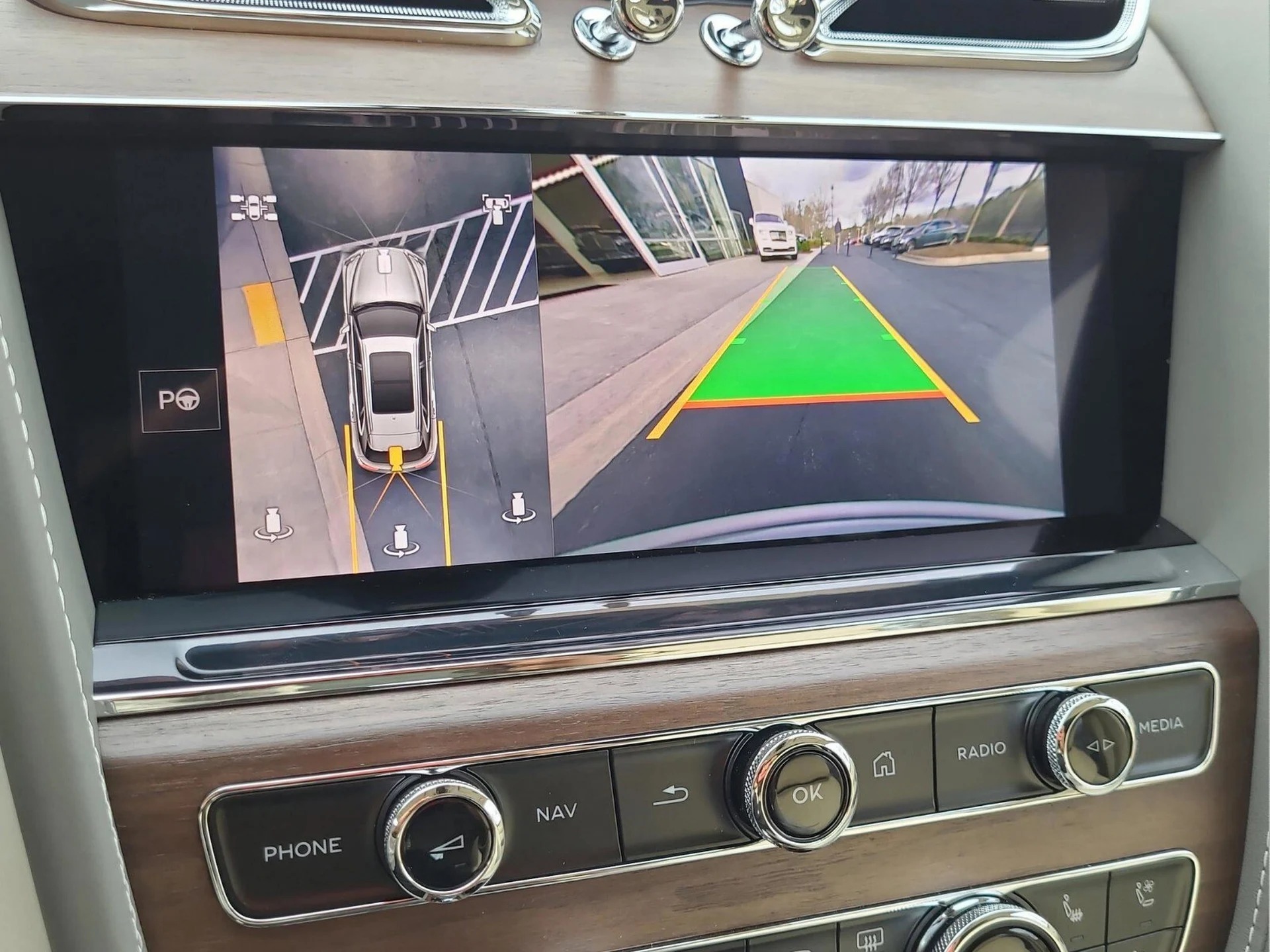 mph038_2908903311_756a26e8e625e430720161ad045fd108x_2e58adbc14