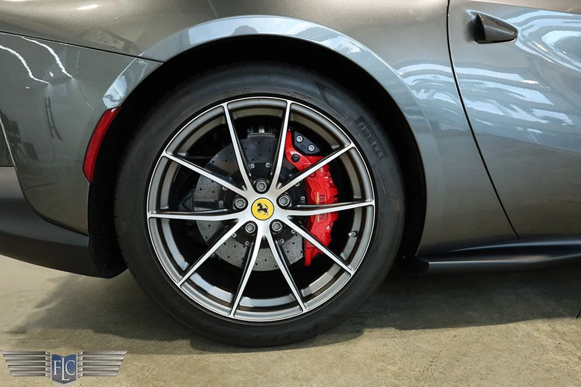 mph038_2926768122_used_2020_ferrari_812_superfast_coupe_9689_22962182_39_1024_9837188c9b