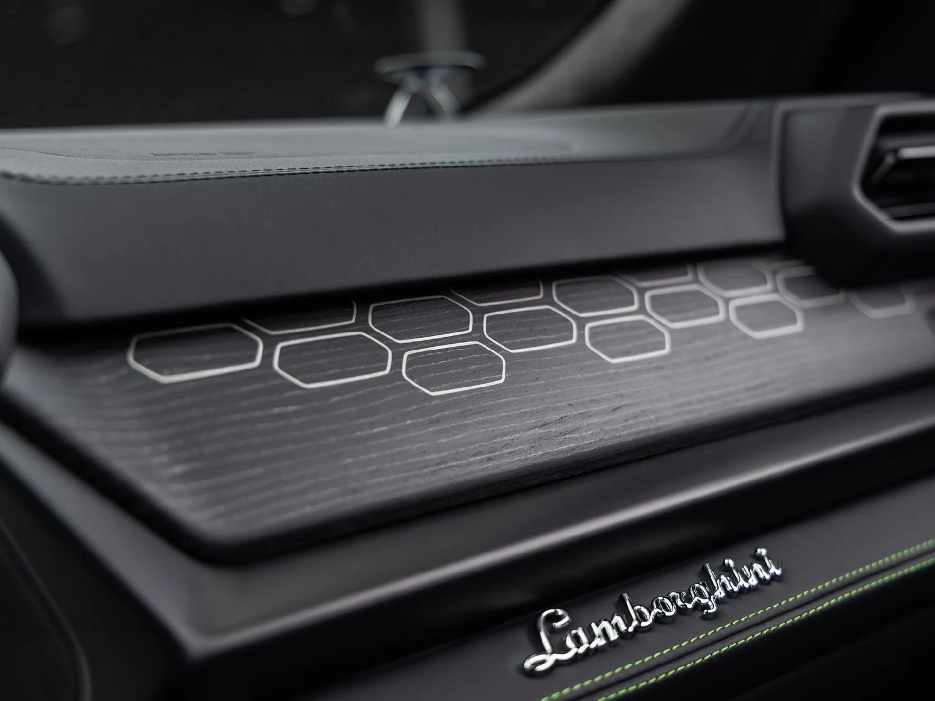 mph038_2935942769_39_0e54b42e31