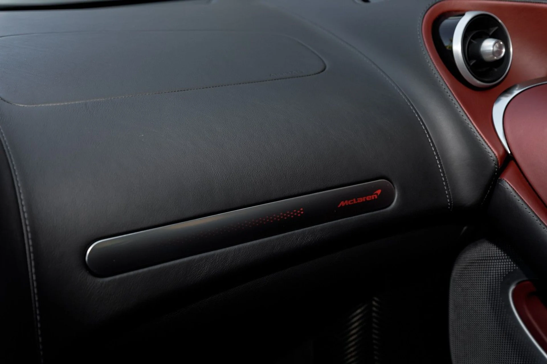 mph038_2936577558_467_p39_l_173230f3e3