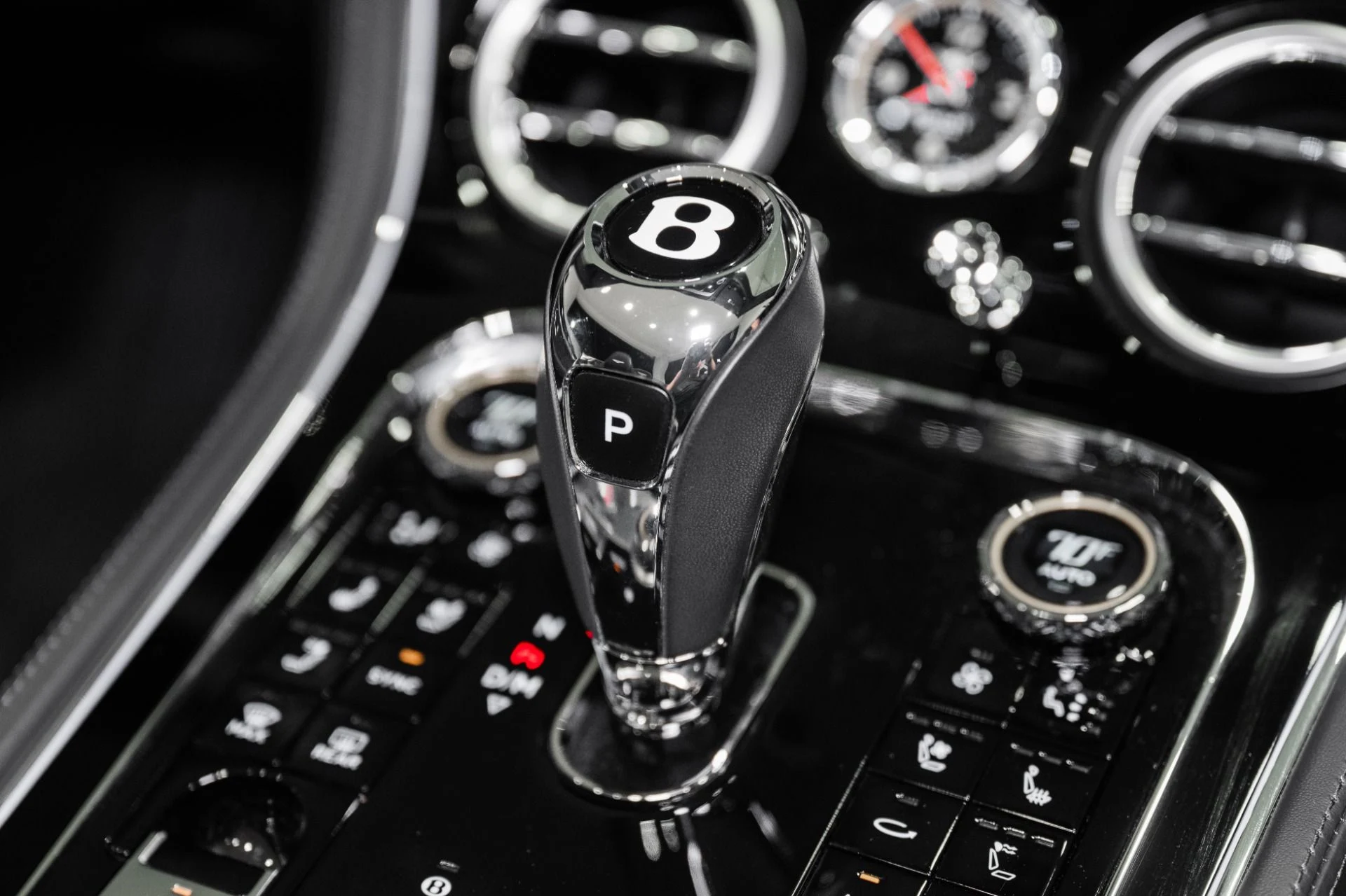 mph038_2970112660_Used_2025_Bentley_Continental_GTC_Speed_1790088406_efd740823c