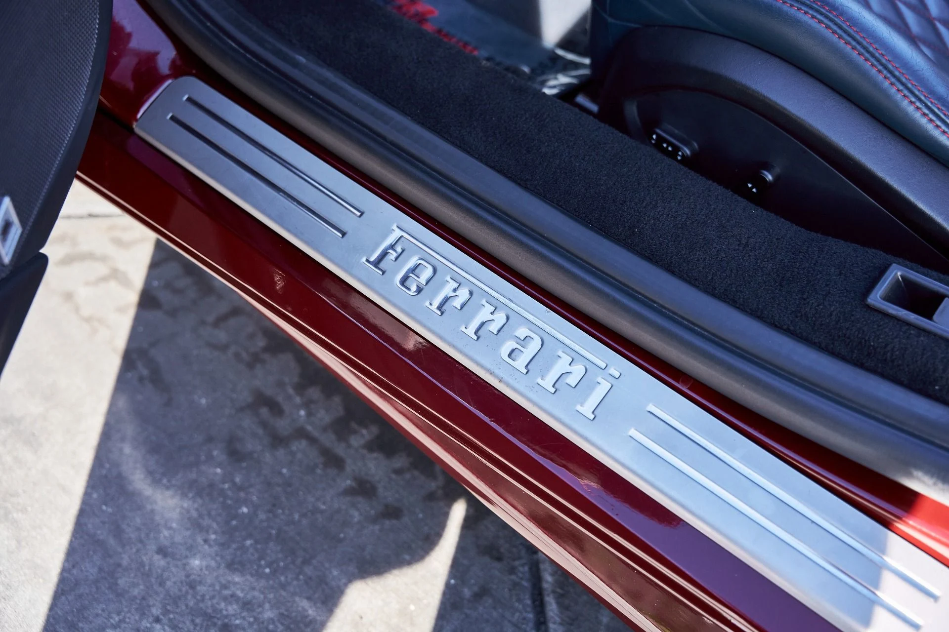 mph038_2971556155_Used_2019_Ferrari_488_Spider_Base_1769555041_6e7c12d871