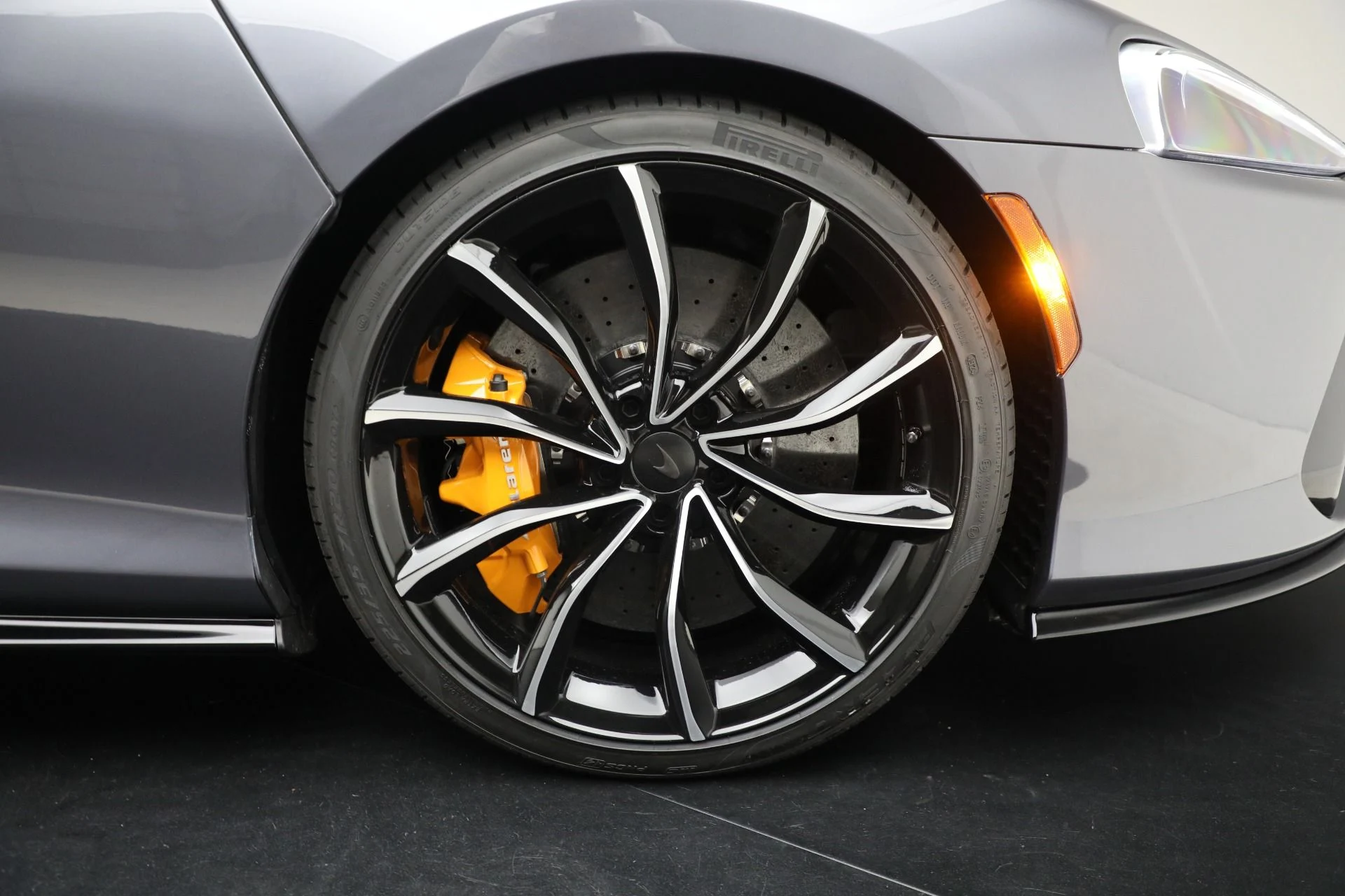 mph038_298144984_New_2025_Mc_Laren_GTS_Tech_Lux_6fca42ebe2