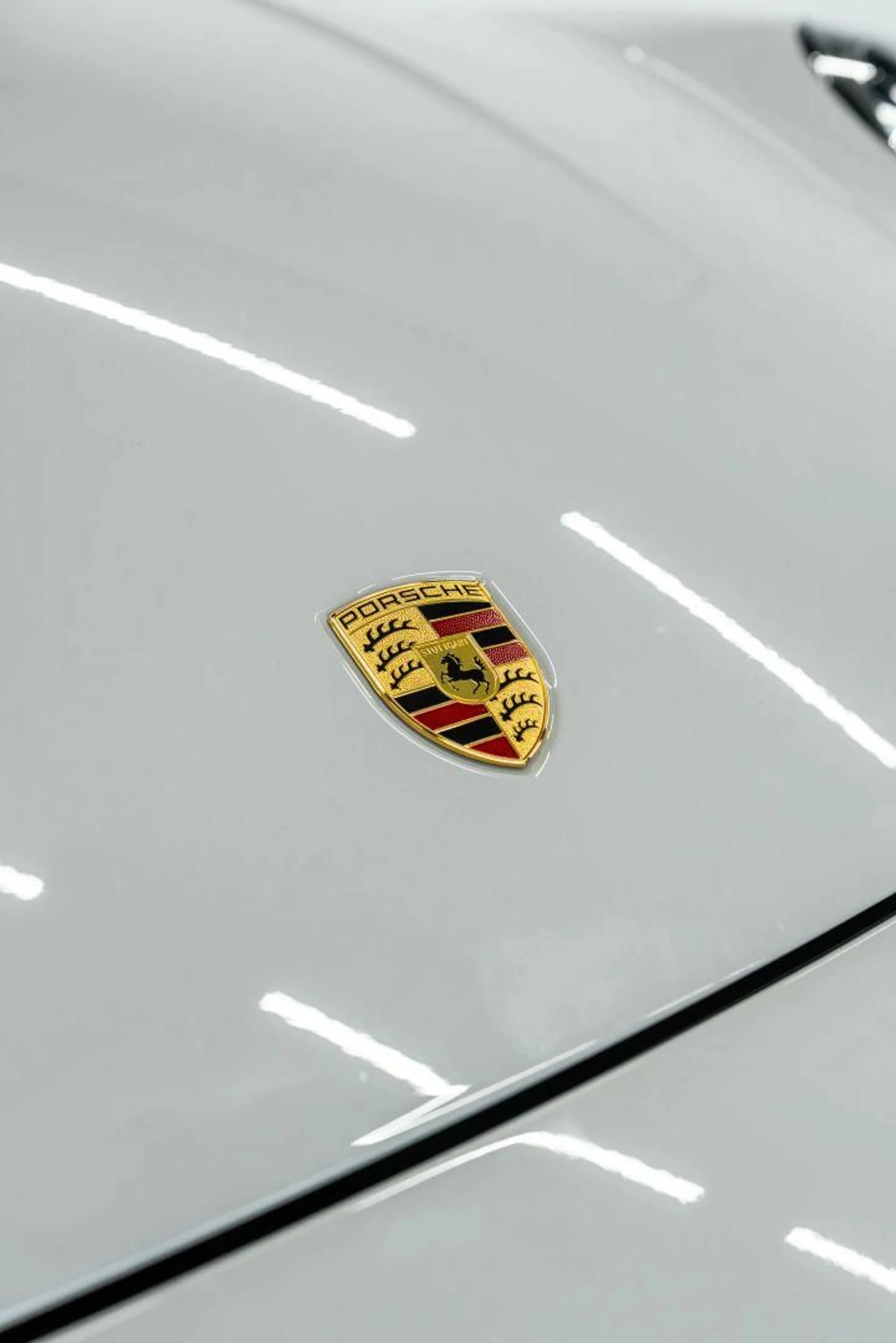 mph038_3000920325_Used_2024_Porsche_911_Turbo_S_Coupe_2_D_1781598411_8297eb1637