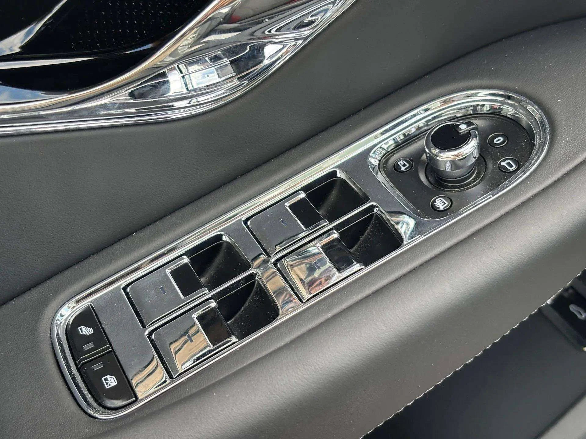 mph038_3005111669_b7dd956c62f84c5b9324b4df80a27a76_7cbba1e67b