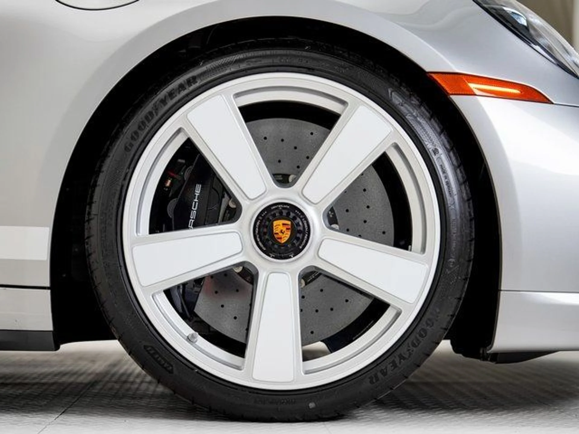 mph038_3025299812_76b2efd748b24725abb20097872abe1a_8eb2fd04be