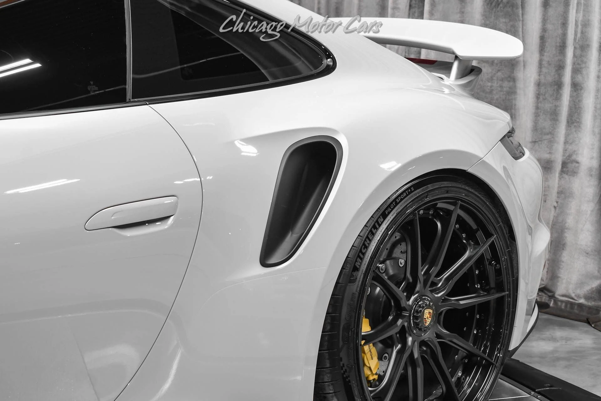 mph038_3061470566_10645_p39_l_6783095158