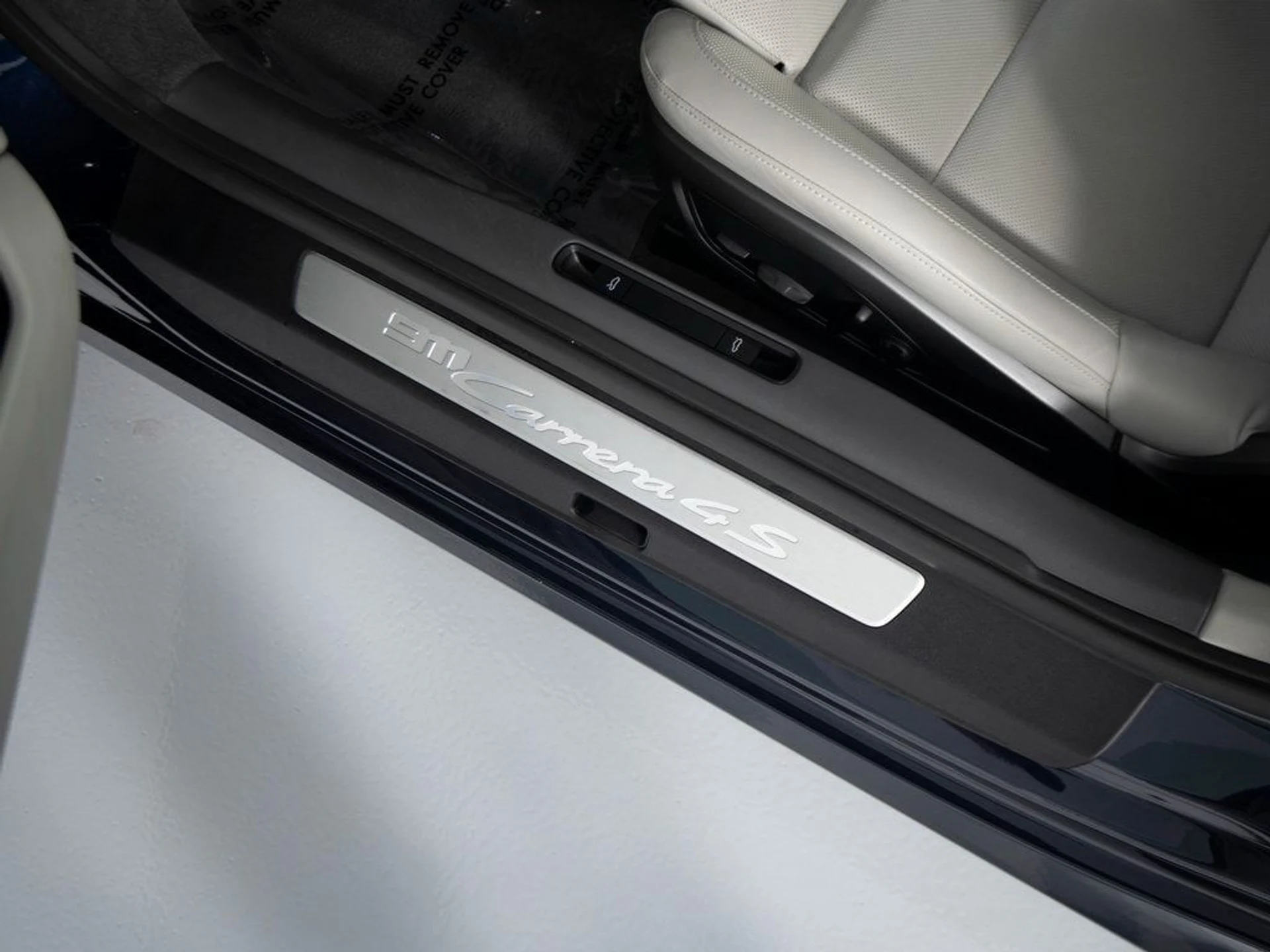 mph038_3067785214_a46d7f7fc6d61ddd93ae161b2480e9eax_0d8444acce