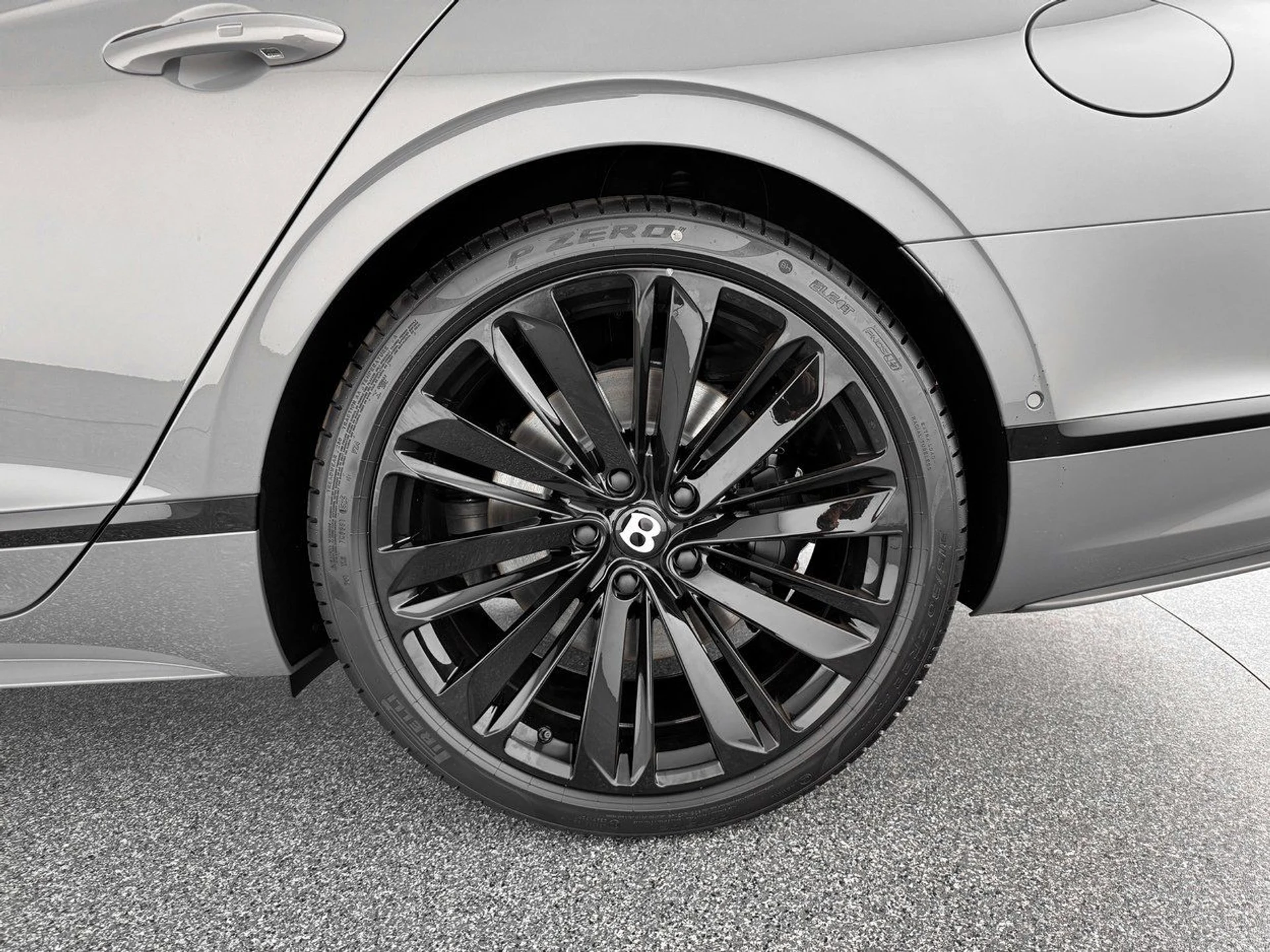 mph038_3075267416_35b3a6d77960d45a79a86a4c3a192cfcx_f5b9841818