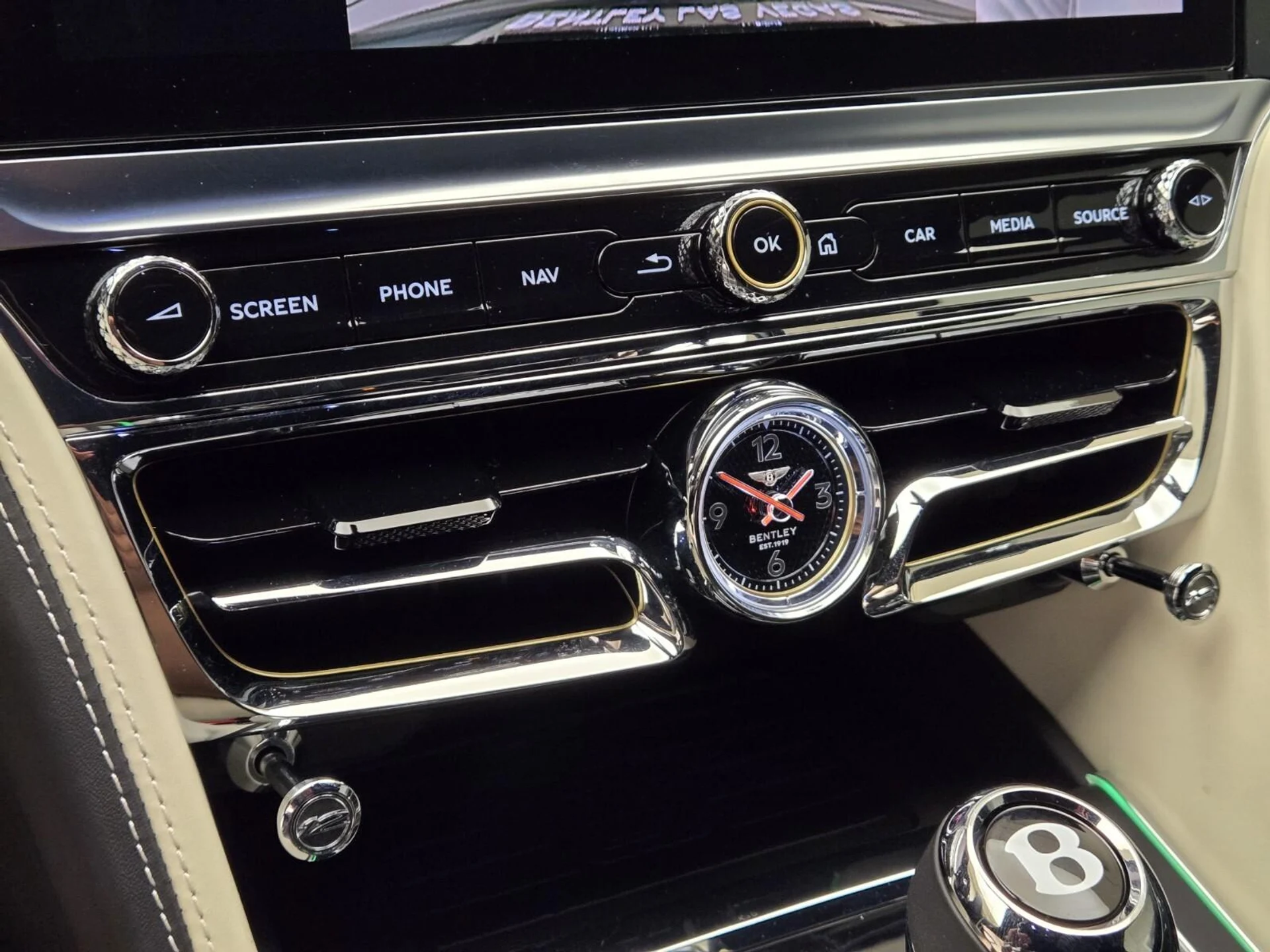 mph038_3090537964_Used_2024_Bentley_Flying_Spur_Speed_Edition_12_1784266936_945442da97