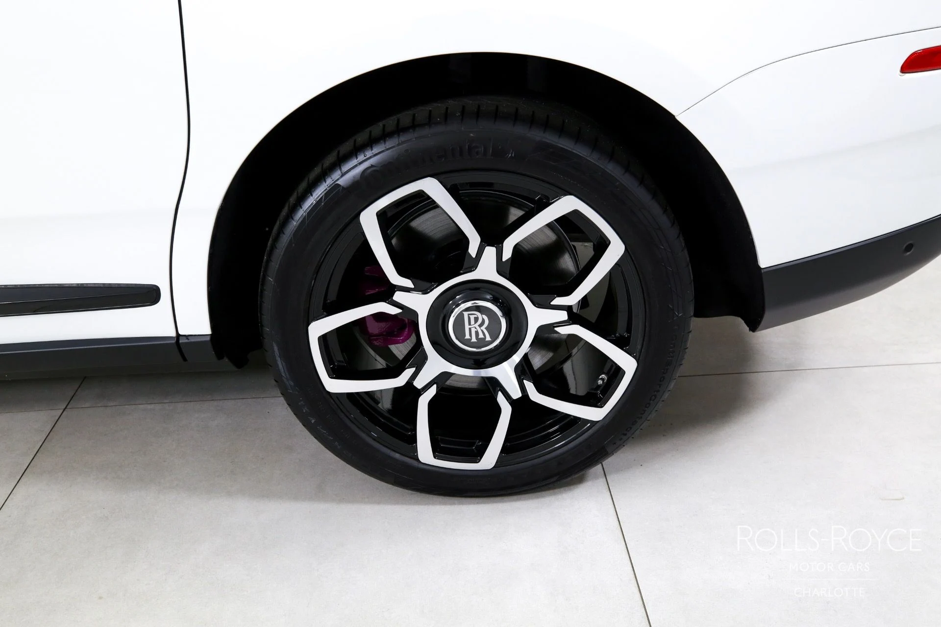 mph038_3099289972_Used_2024_Rolls_Royce_Cullinan_1750949955_0e22998ecb