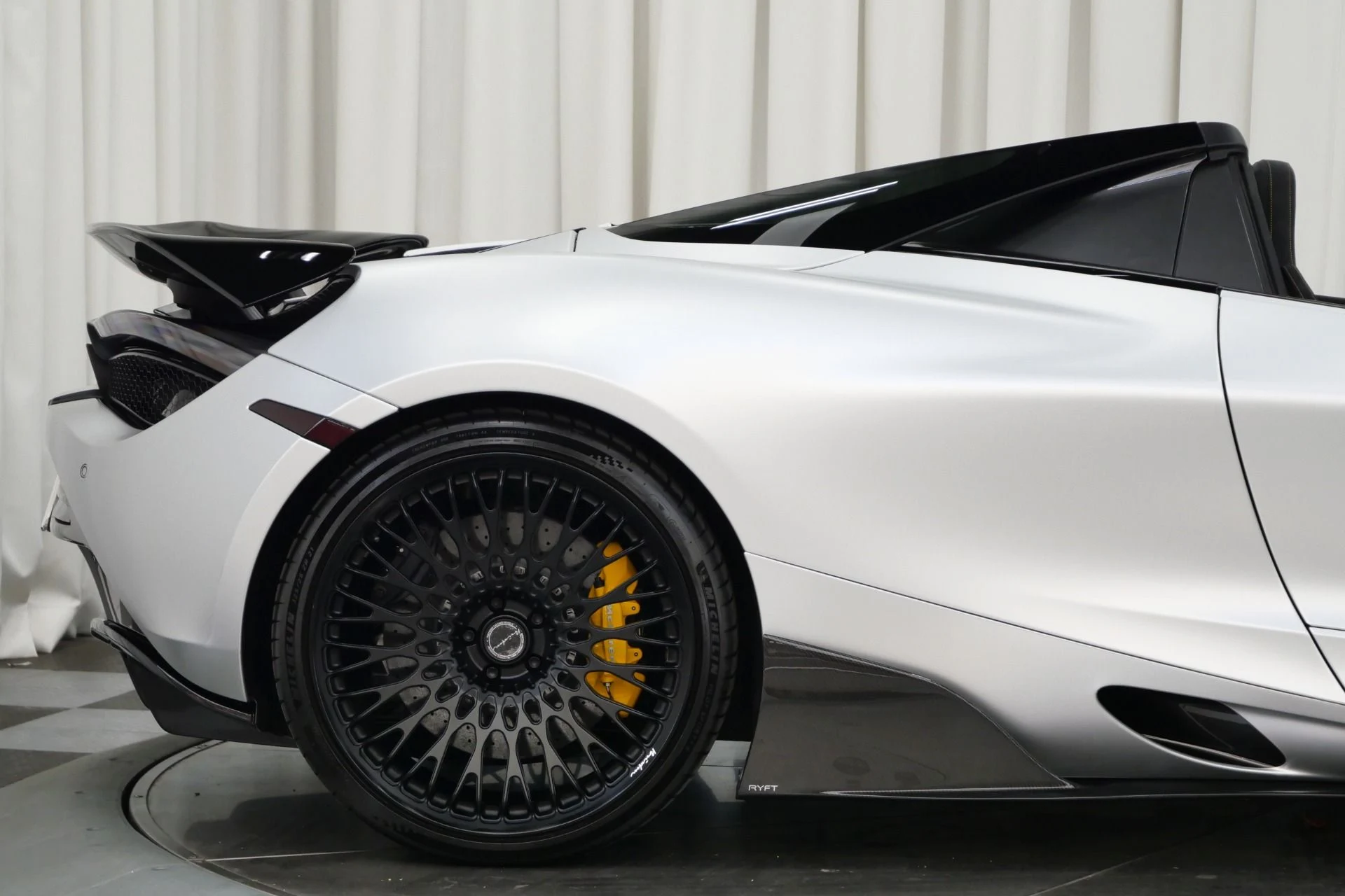 mph038_3102570523_Used_2020_Mc_Laren_720_S_Performance_Spider_1754413526_2d458e2ba4
