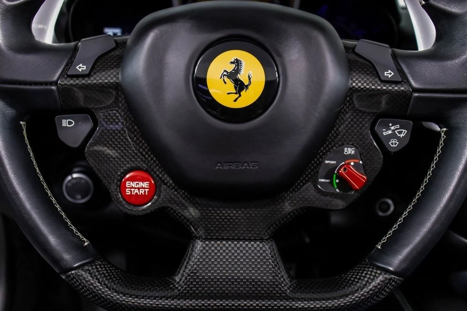 mph038_3105531860_ee8a4bdedcbb52a3f4c4a193f141a5ddx_0c1c36822d