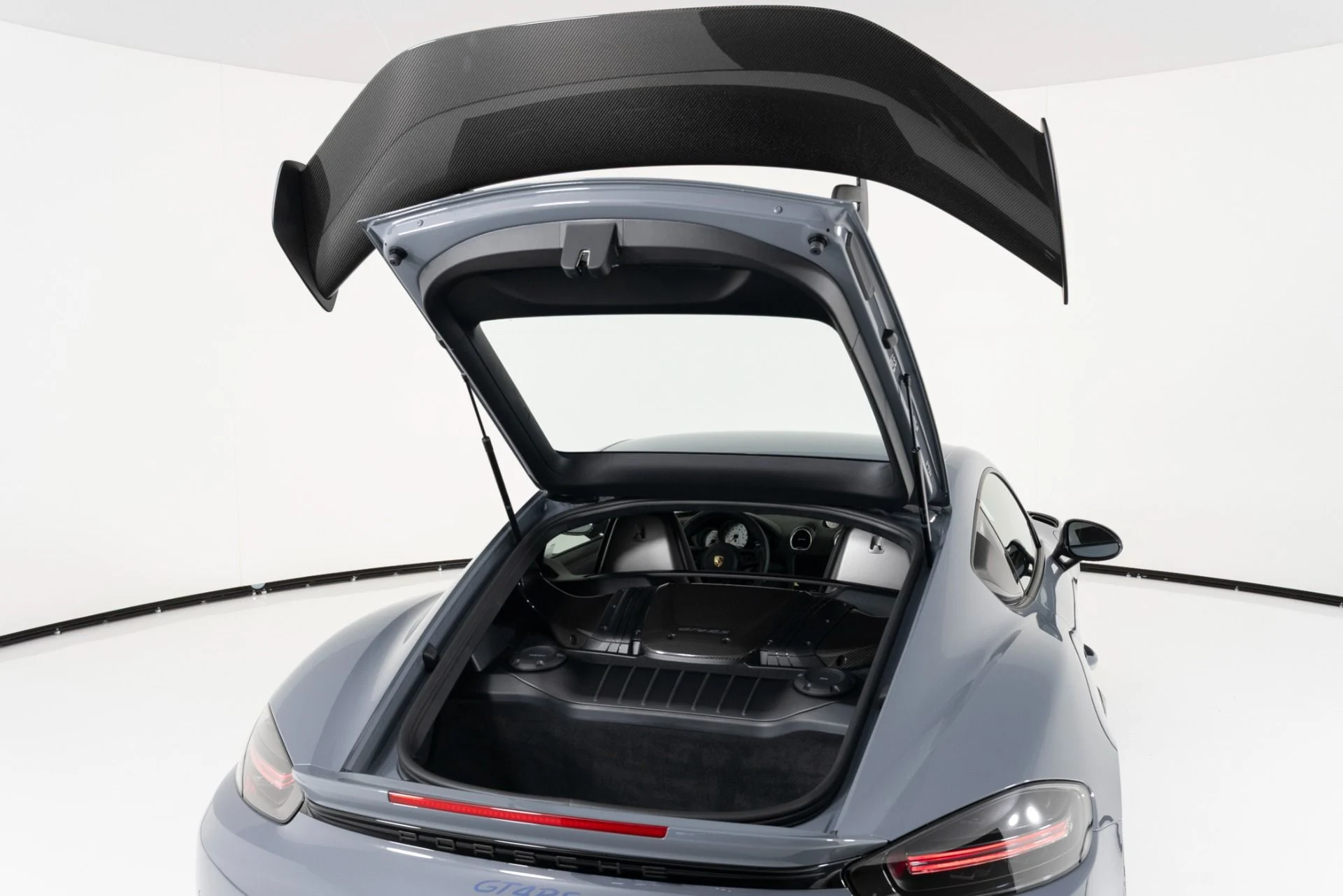 mph038_3111391549_Used_2024_Porsche_718_Cayman_GT_4_RS_1756417630_759195b938