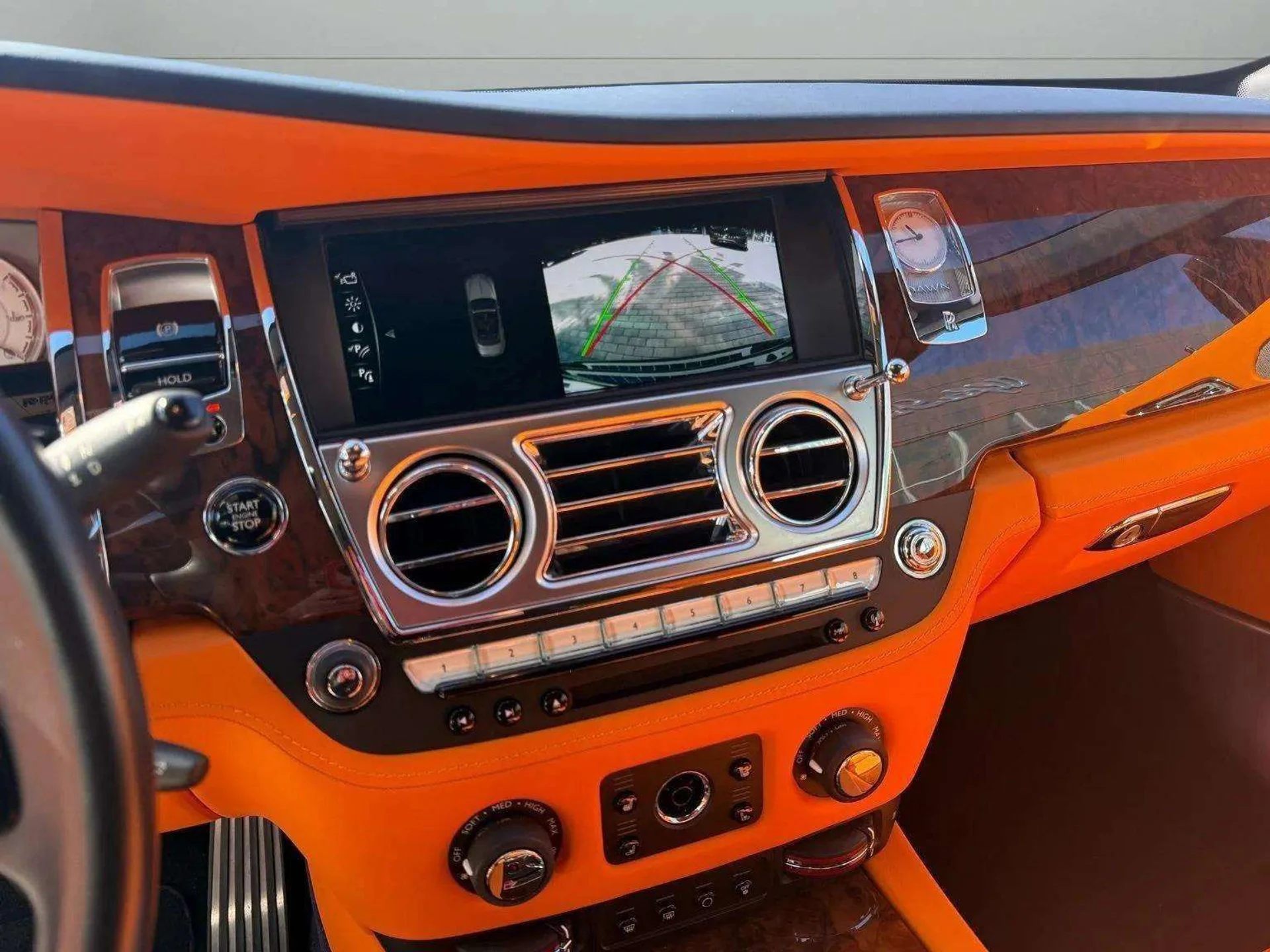 mph038_3129660123_35e8e0bc74d242c6b1befdfd12e9c182_afc67b246c