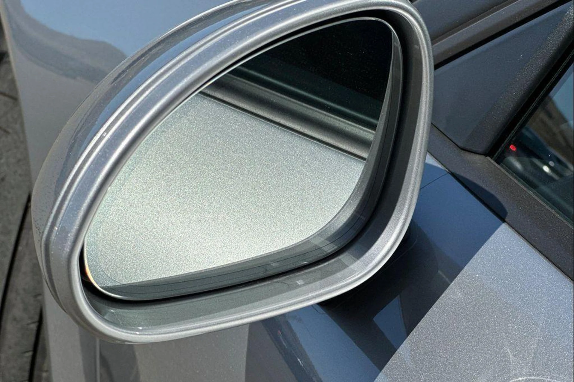 mph038_3138349844_e0_Wq6hk_V_Gc9wjj_M7_Jn_A_s_Nm_Sn_TI_a666ee2c75