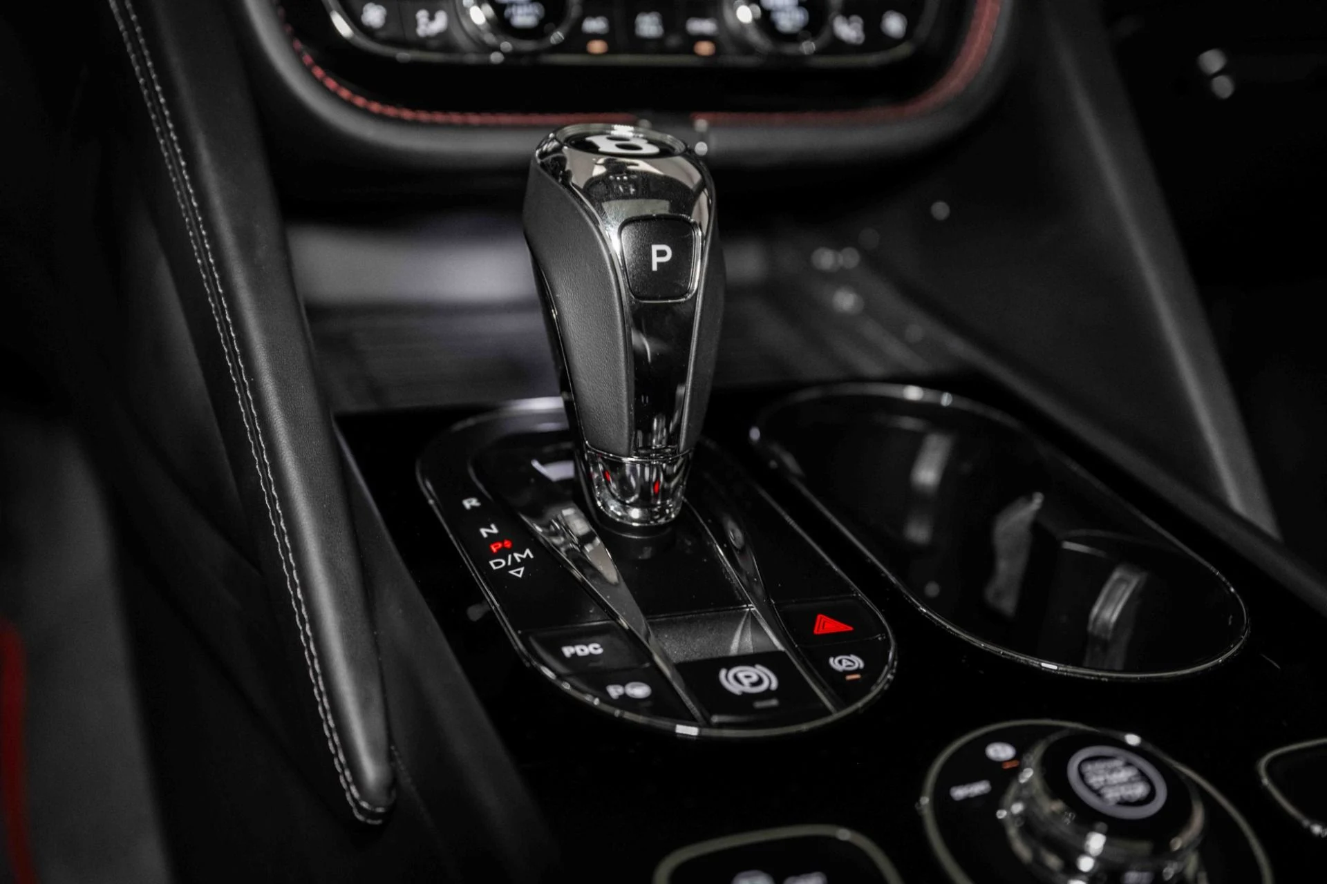 mph038_3139221085_Used_2022_Bentley_Bentayga_S_1725543345_140359ad5c