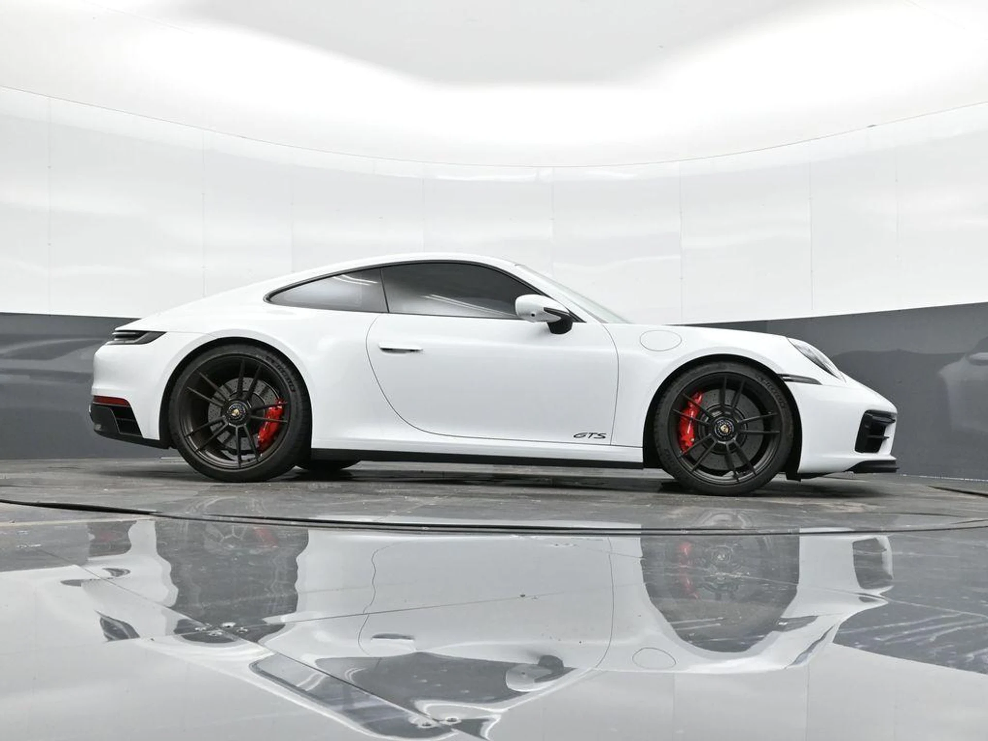 mph038_3143297122_I0_Q7g_Jxcpkh_La_Z6m8umxp5_IKE_5fb042013d