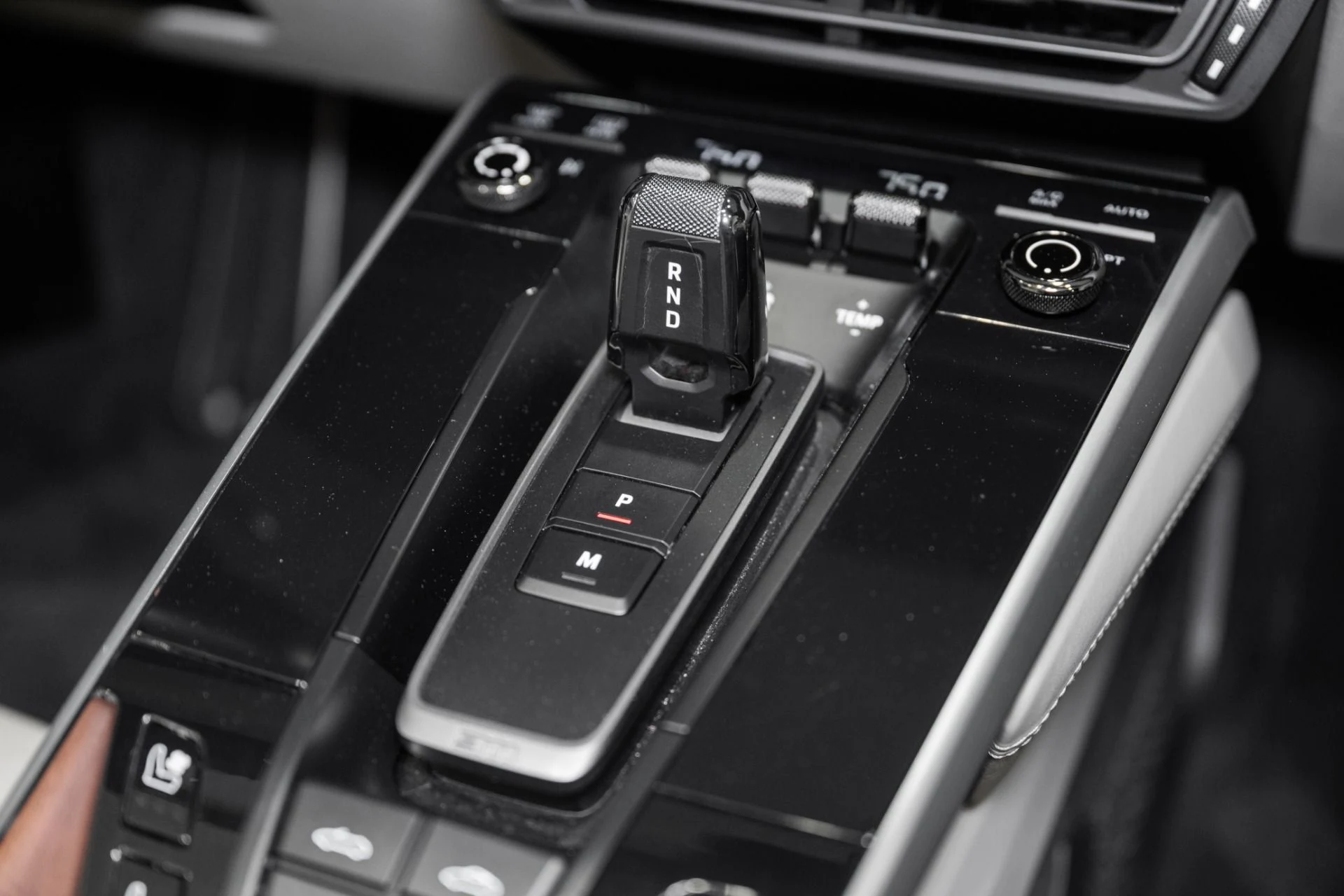 mph038_3151747137_Used_2021_Porsche_911_Turbo_S_1775321937_049928e33c