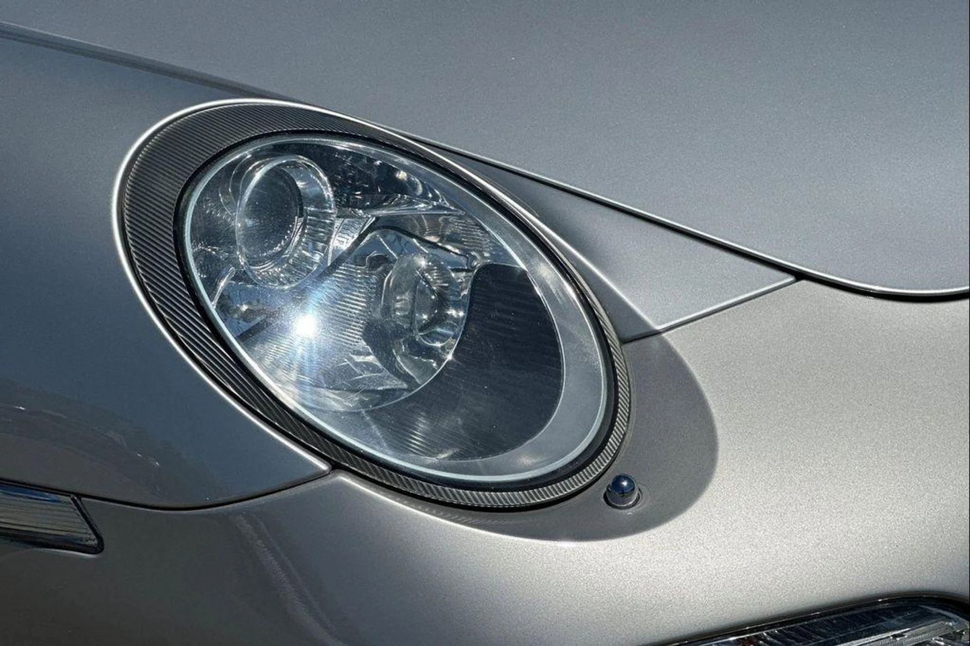 mph038_3164214683_lc6wxx_F2_Bhmz7_TF_Kcl_Wax_Lrxd_AA_a6da57fd5e