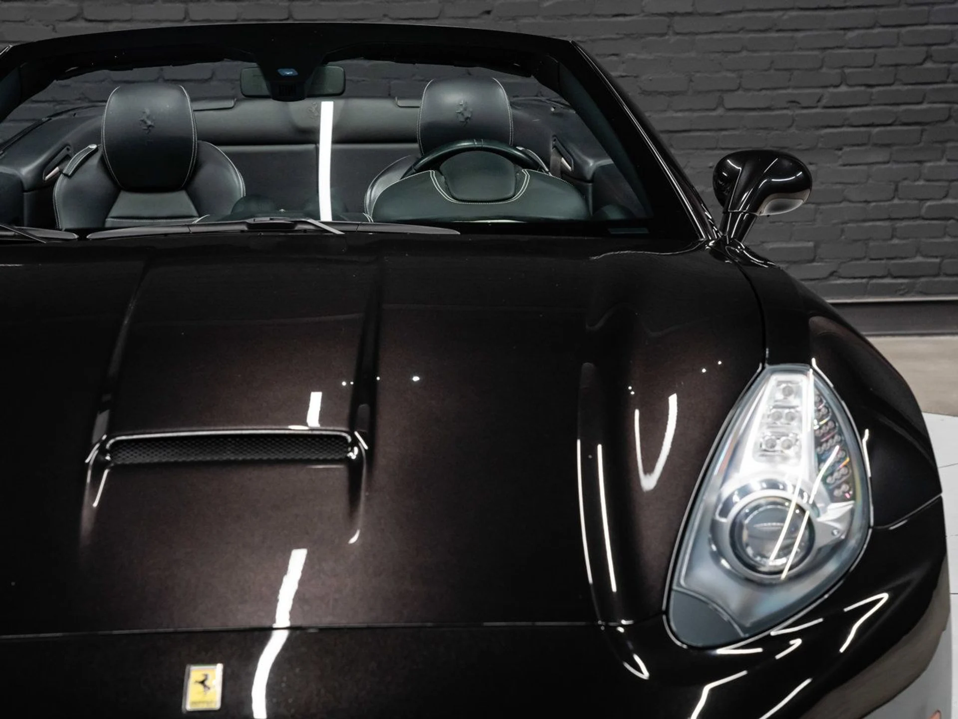 mph038_3167653438_ferrari_california_2011_e01a12b3bd