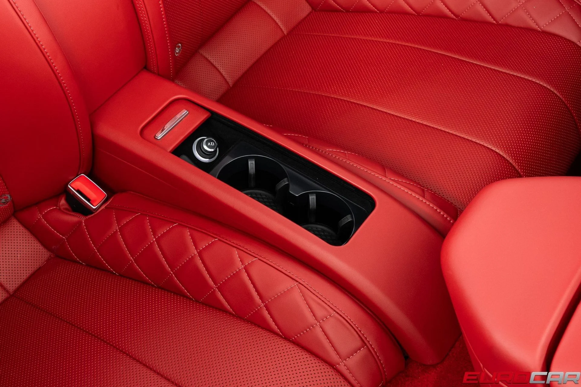 mph038_3172549495_image_39_14491cb28b