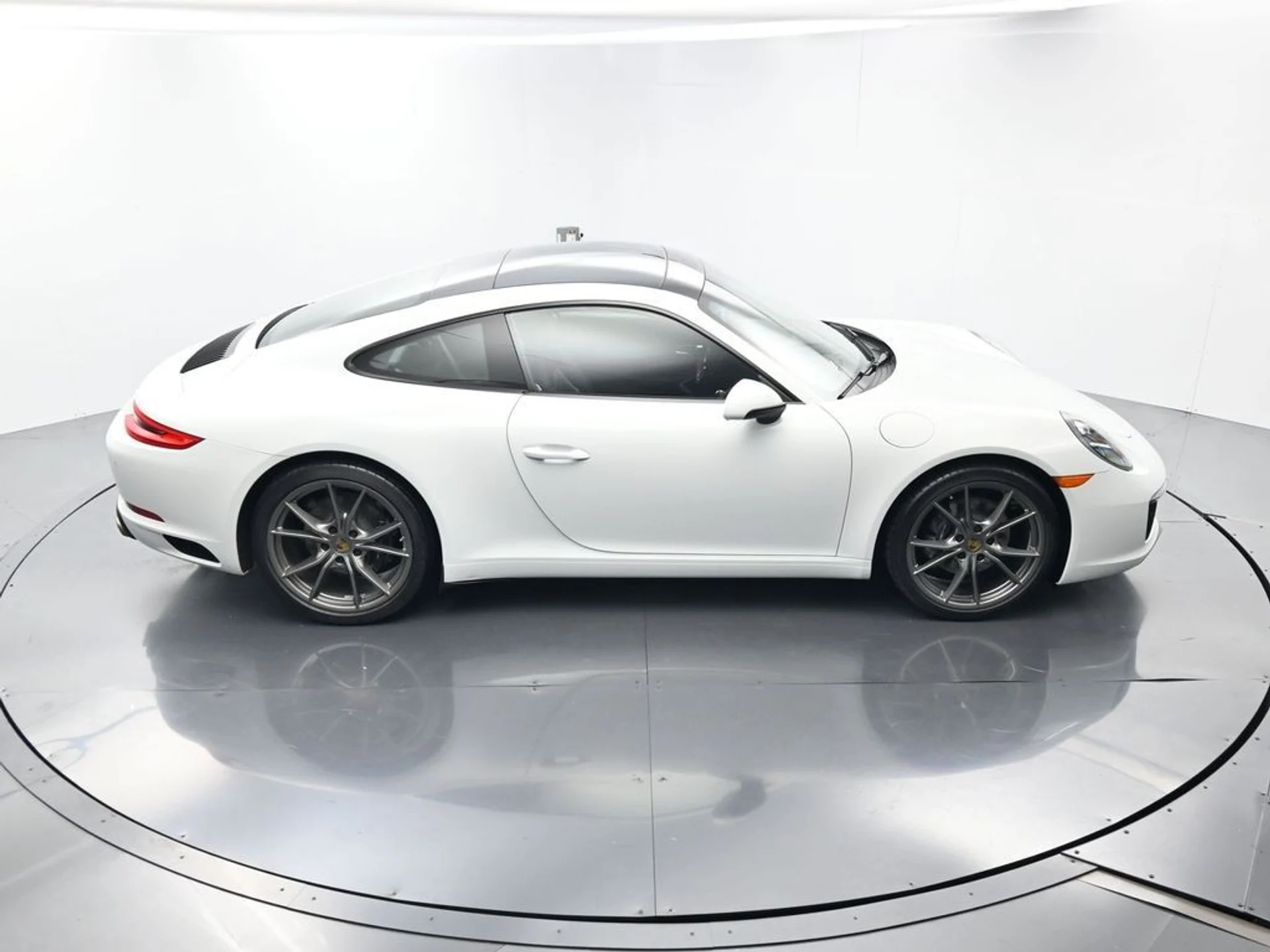 mph038_3174858625_18b93d5182e7409d92dc38ada7a7d47f_496a991ad4