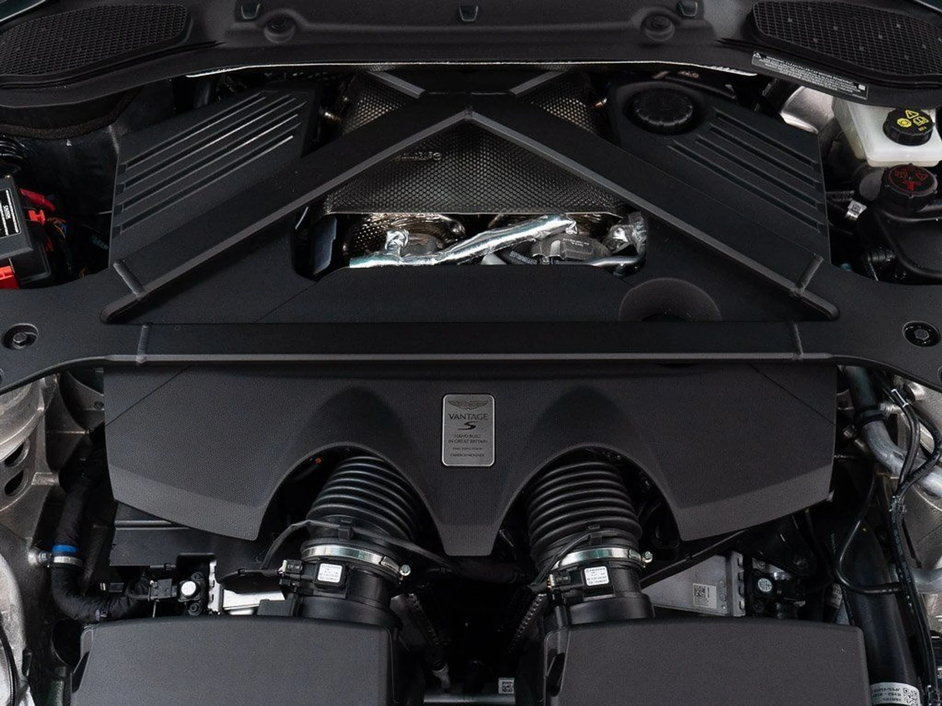 mph038_3176482776_f3588a72a6dea64f5805385548c42908_5a4f4013de