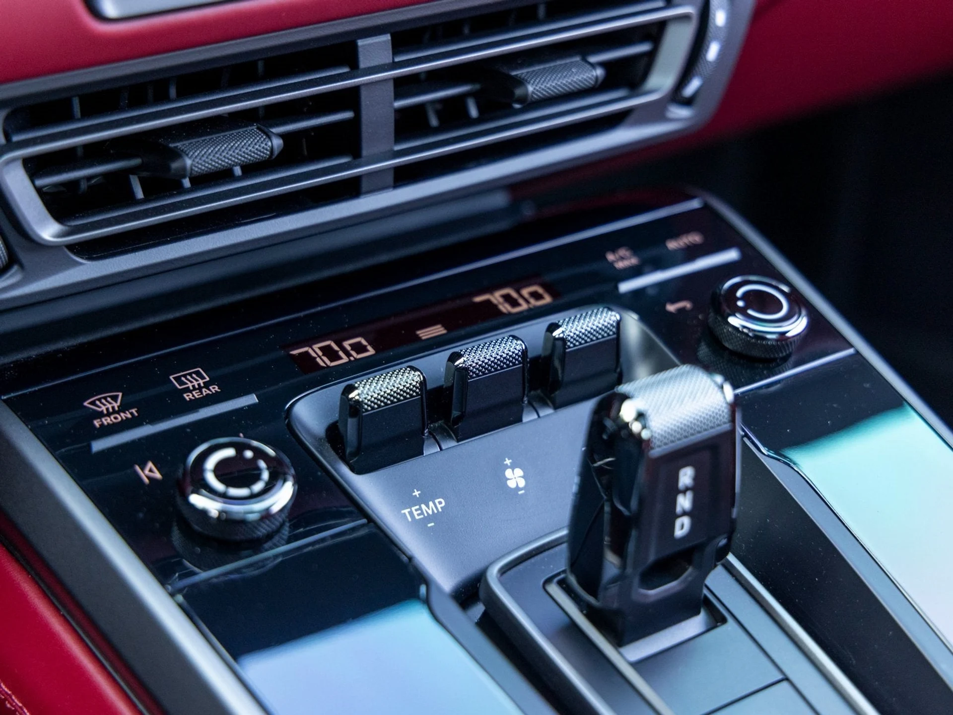 mph038_3176698209_39_8af40e614f