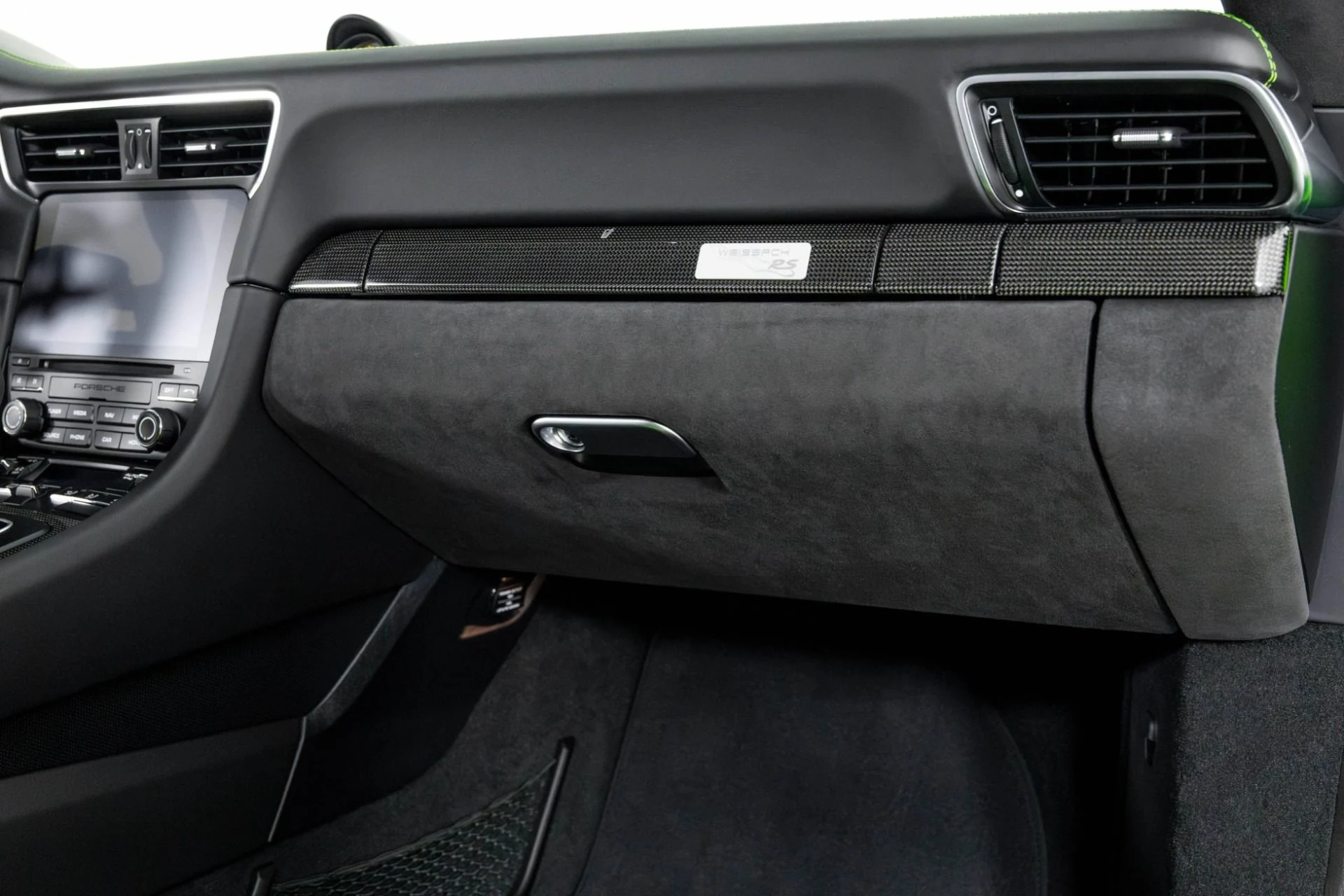 mph038_318741175_Used_2019_Porsche_911_GT_3_RS_1763595288_2c096b2110