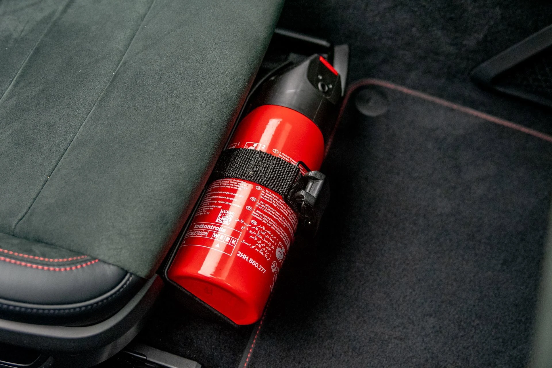 mph038_3201669351_e623140d316b4162bb196d4b4a389c24_af2b8e1a43