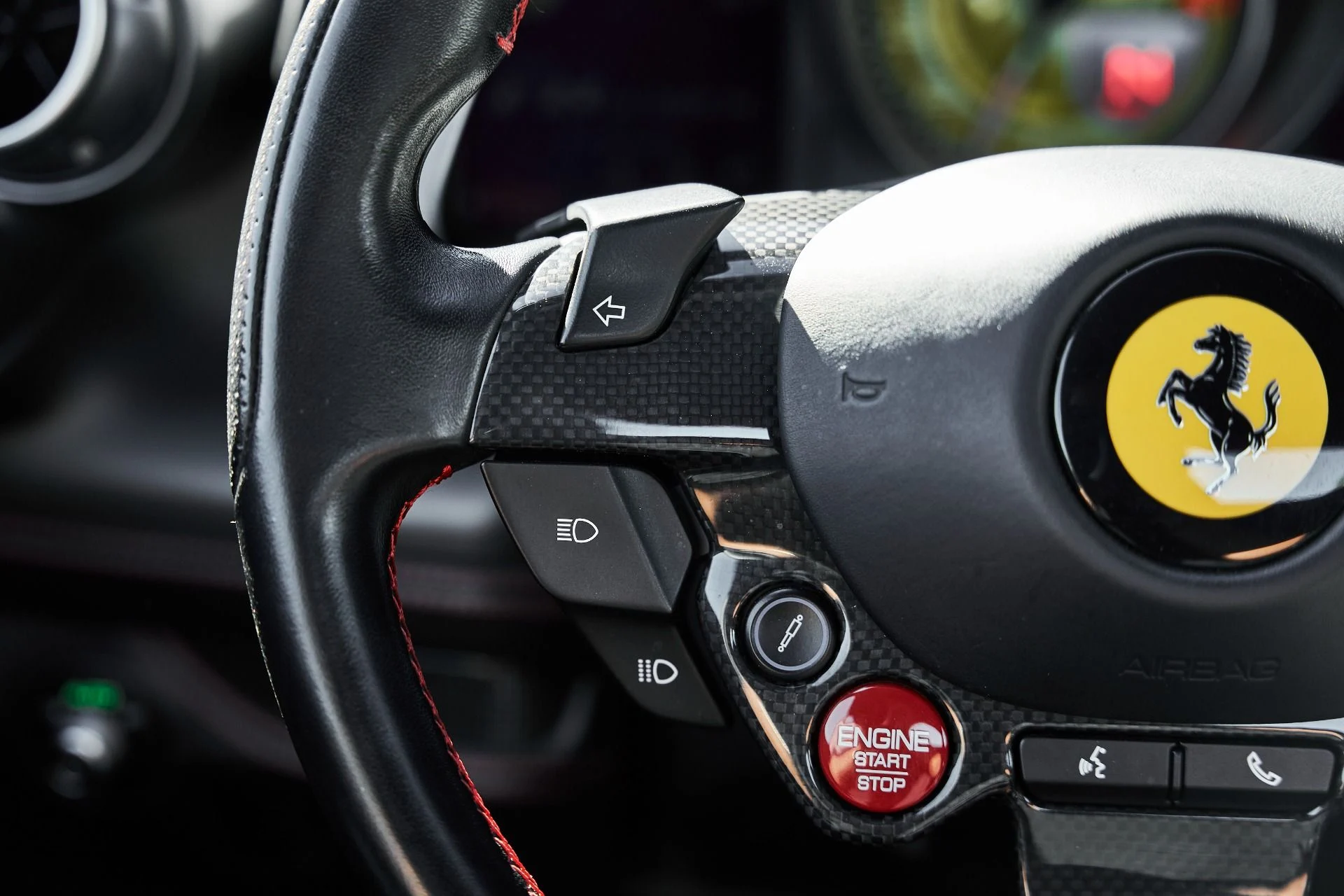 mph038_3205282498_Used_2023_Ferrari_F8_Spider_Base_1774742661_8de3771544