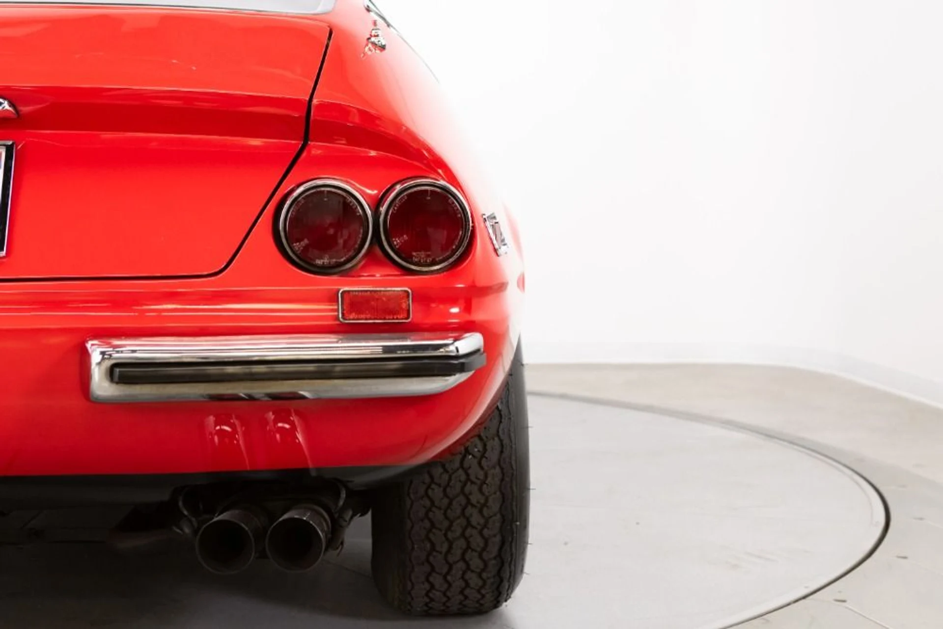 mph038_3216998918_Used_1971_Ferrari_365_GTB_4_4578347d2a