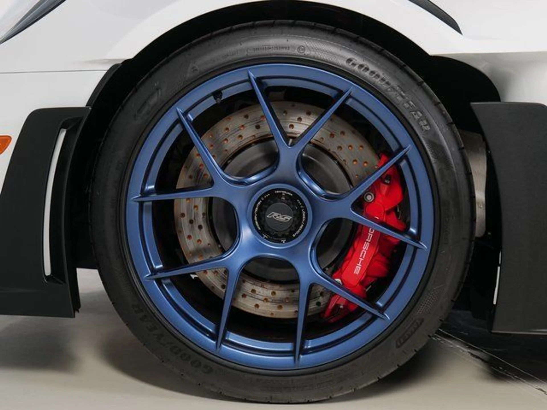 mph038_32322568_7aeb9688496dce7376eeb0f0f335fc95_8f68645ce6